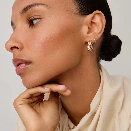 Molten Snow Twisted Small Hoop Earrings | 18k Gold Plated/Cubic Zirconia Earrings Missoma 