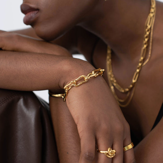 Molten Twisted Infinity Chain Bracelet Bracelets Missoma 