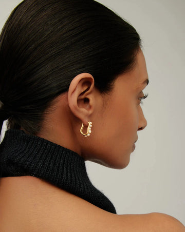 Pearl Wave Small Hoop Earrings | 18k Gold Plated/Pearl Earrings Missoma 