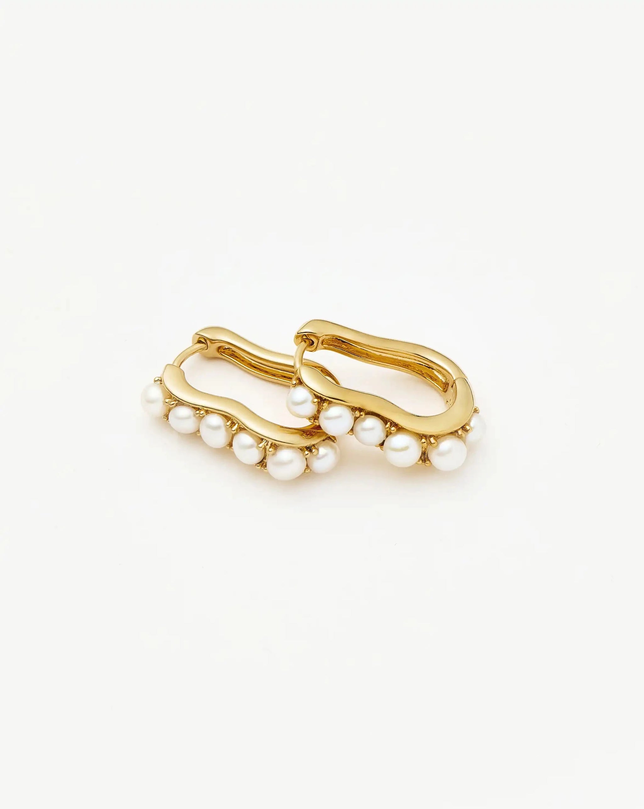 Pearl Wave Small Hoop Earrings | 18k Gold Plated/Pearl Earrings Missoma 