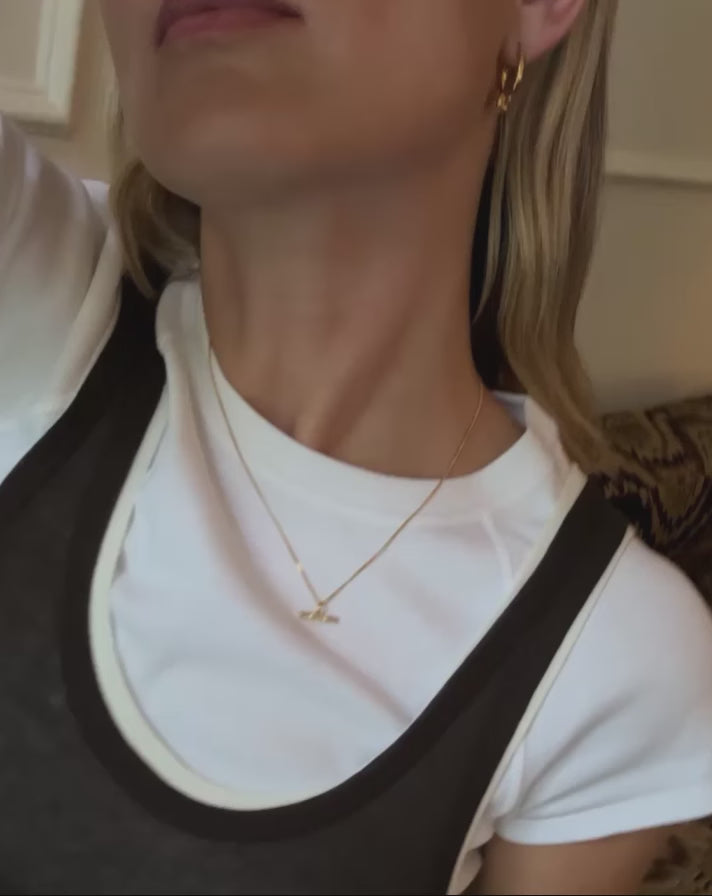 Lucy Williams T-Bar Stone Pendant Necklace | 18k Gold Vermeil Necklaces Missoma 