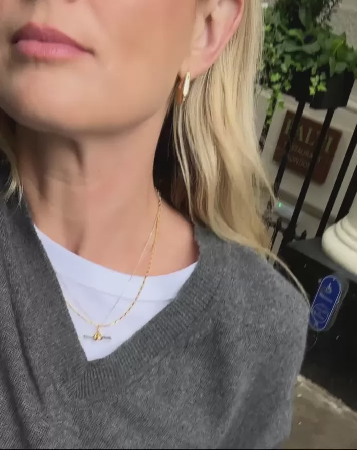 Lucy Williams T-Bar Knot Pendant Necklace | Mixed Metal Necklaces Missoma 