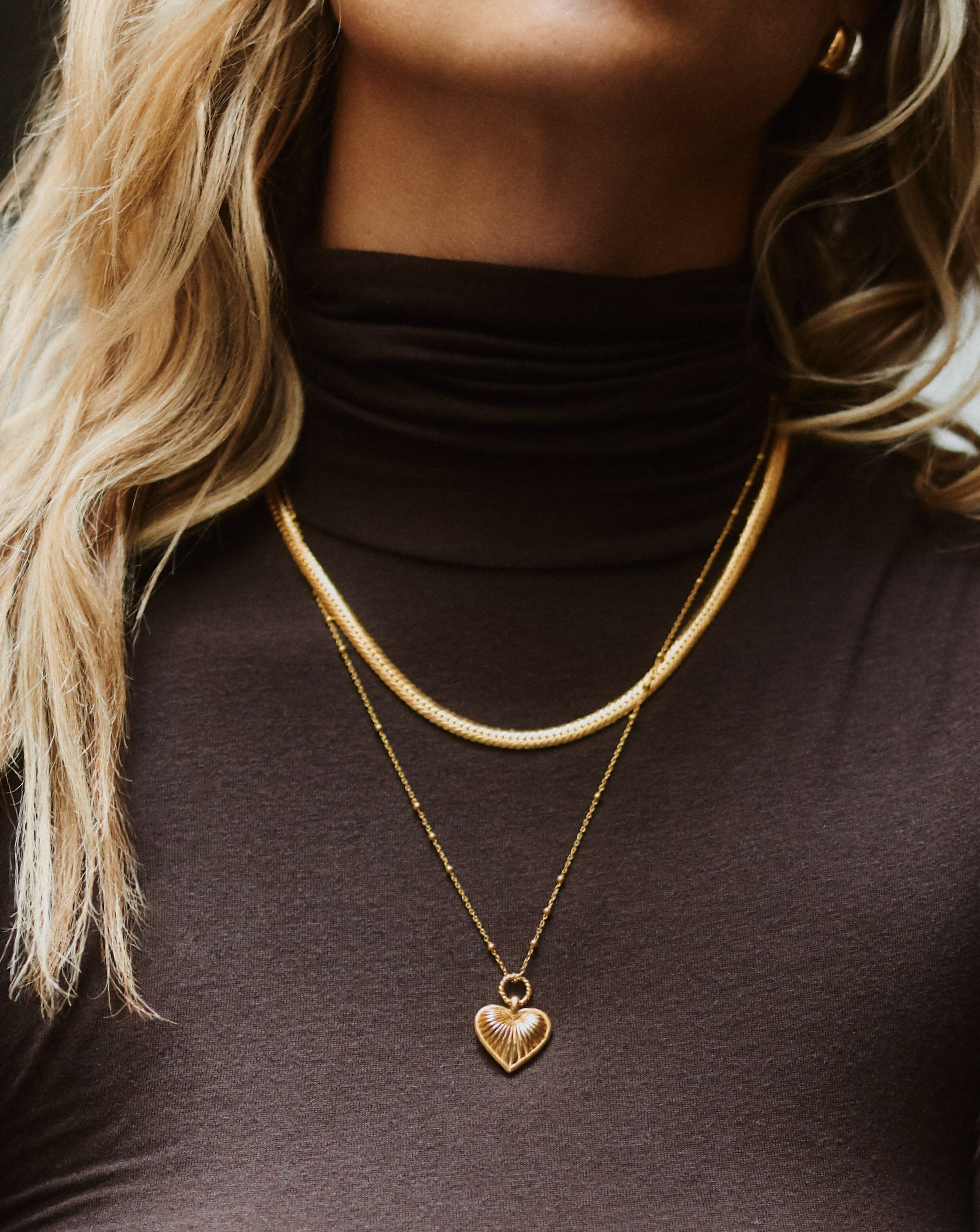 Ridge Heart Charm Pendant Necklace | 18k Gold Plated Necklaces Missoma 