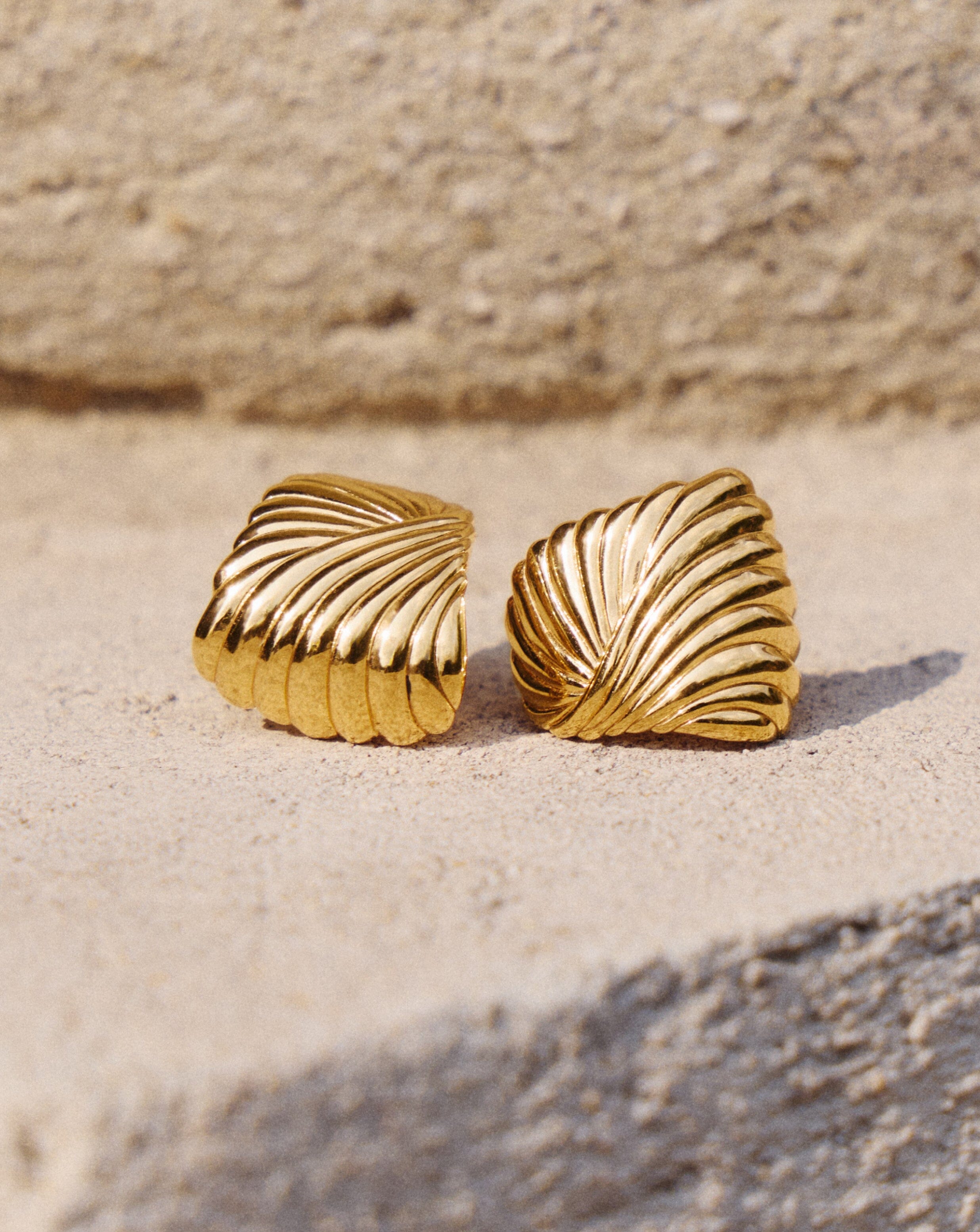 Ripple Oversized Stud Earrings | 18k Gold Plated Earrings Missoma 