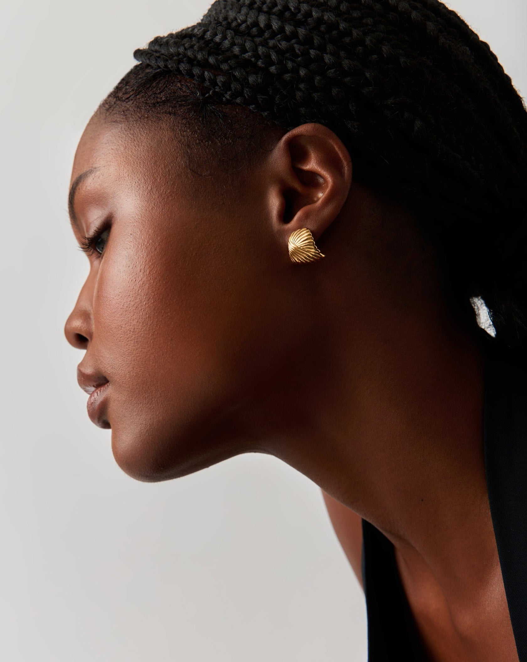RIPPLE STUD EARRINGS