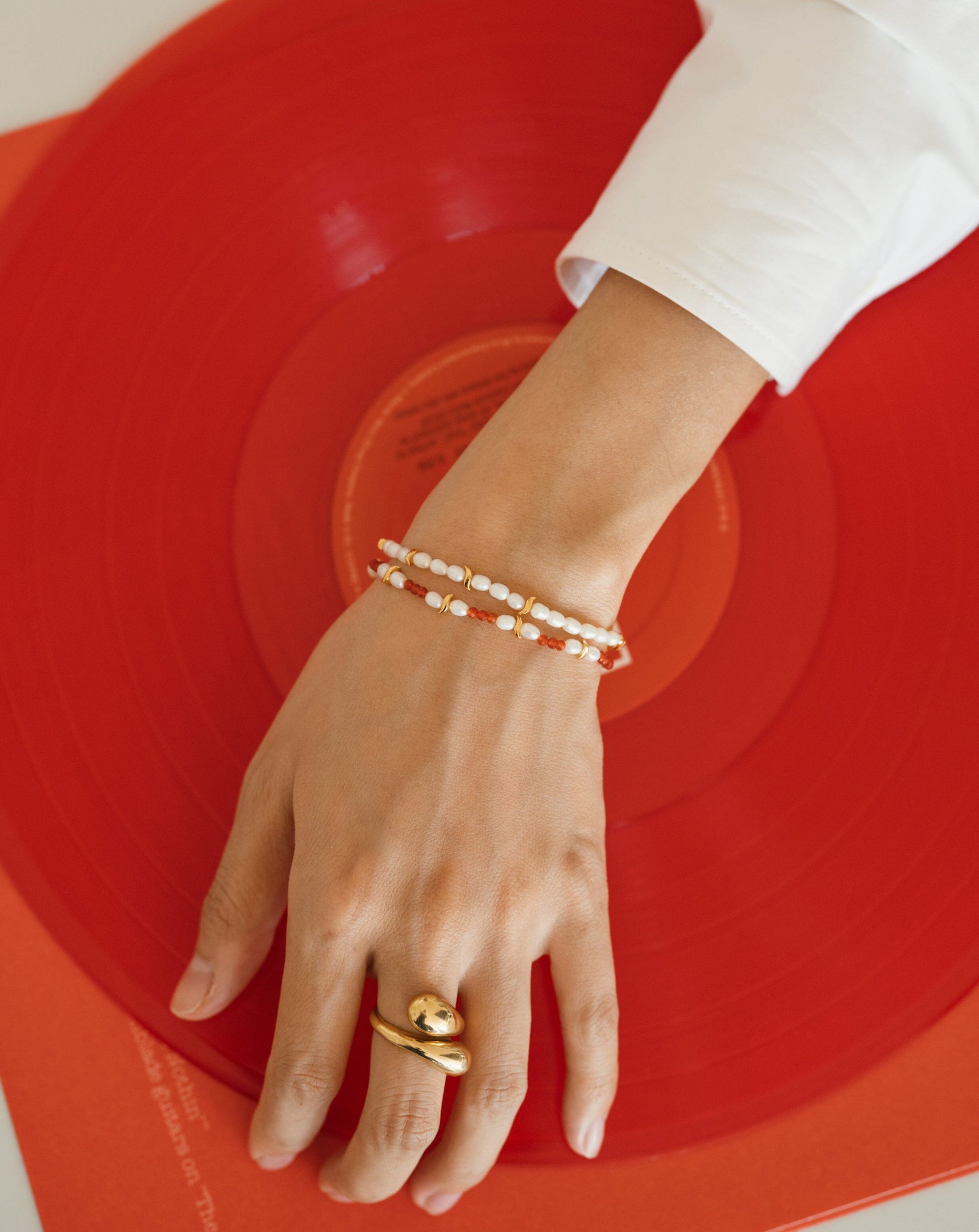 Savi Seed Pearl Beaded Bracelet | Red Quartz & Pearl Bracelets Missoma 