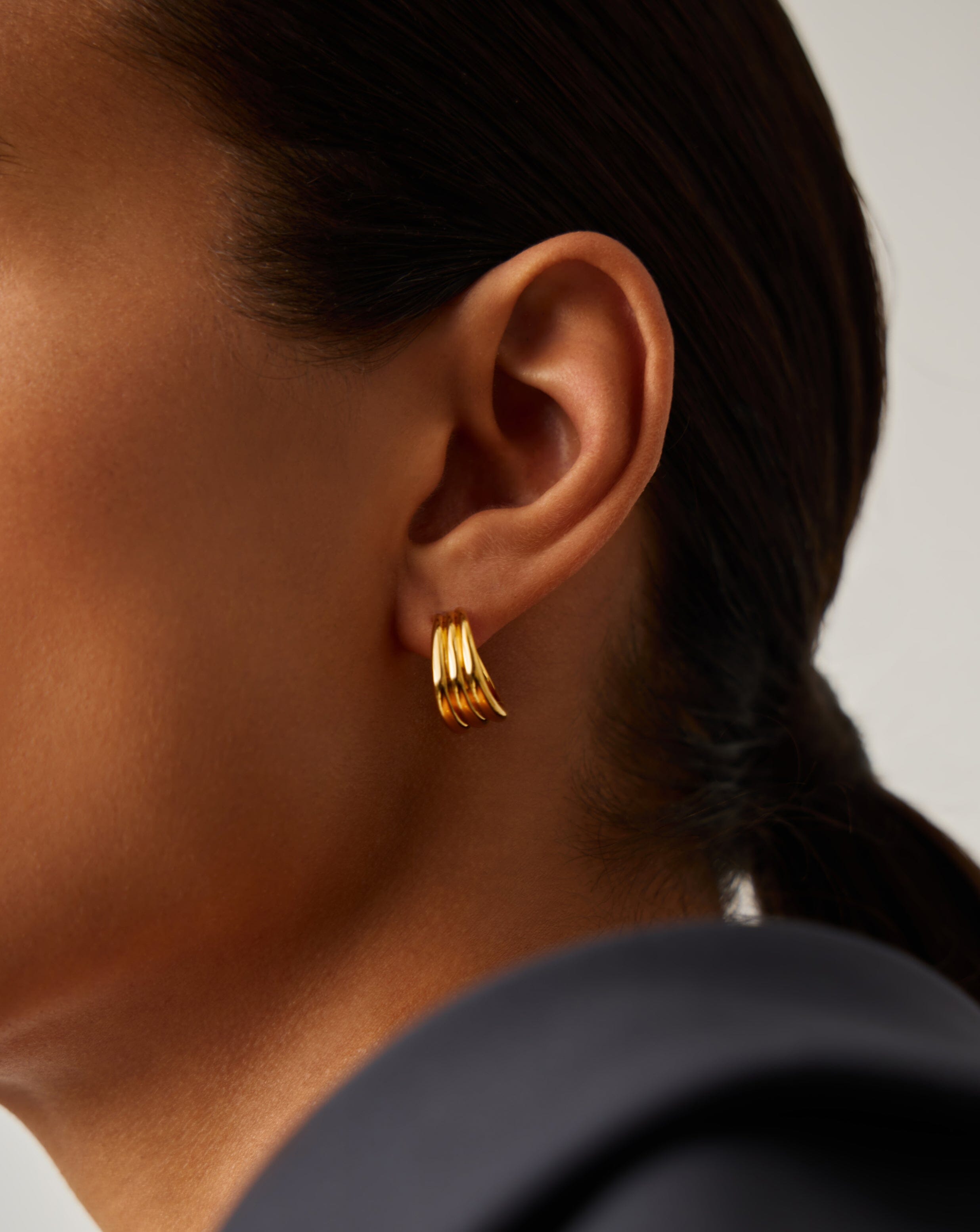 Savi Triple Ridge Hoop Earrings | 18k Gold Vermeil Earrings Missoma 