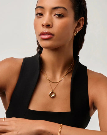 Sculptural Ridge Molten Pendant Necklace | 18k Gold Plated Necklaces Missoma 