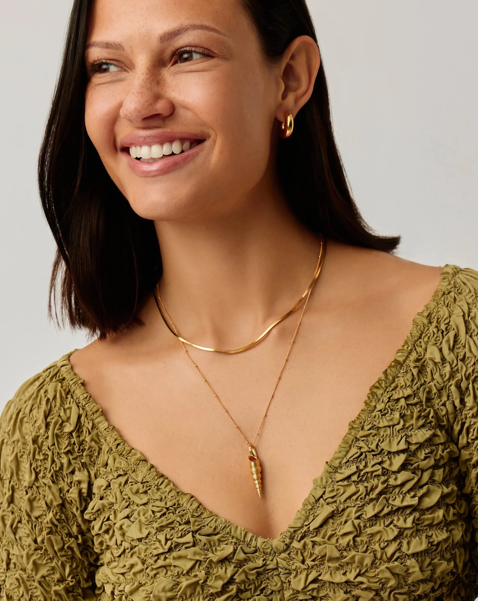 Shell Ridge Pendant Necklace | 18k Gold Plated Necklaces Missoma 