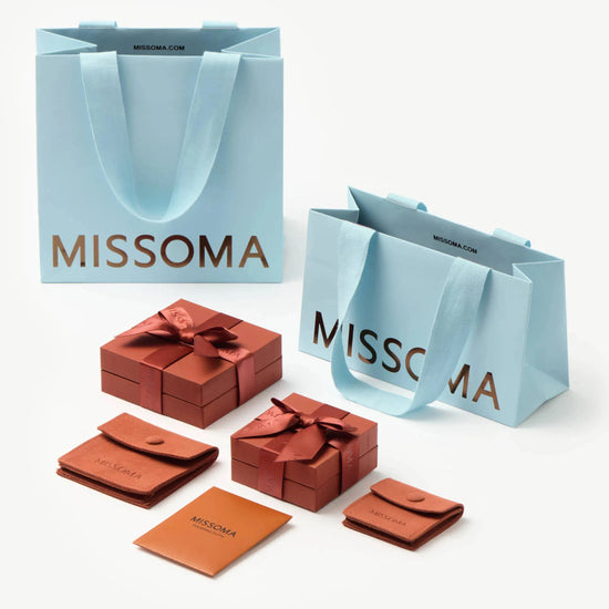 Signature Gift Wrapping Gift Wrapping Missoma 