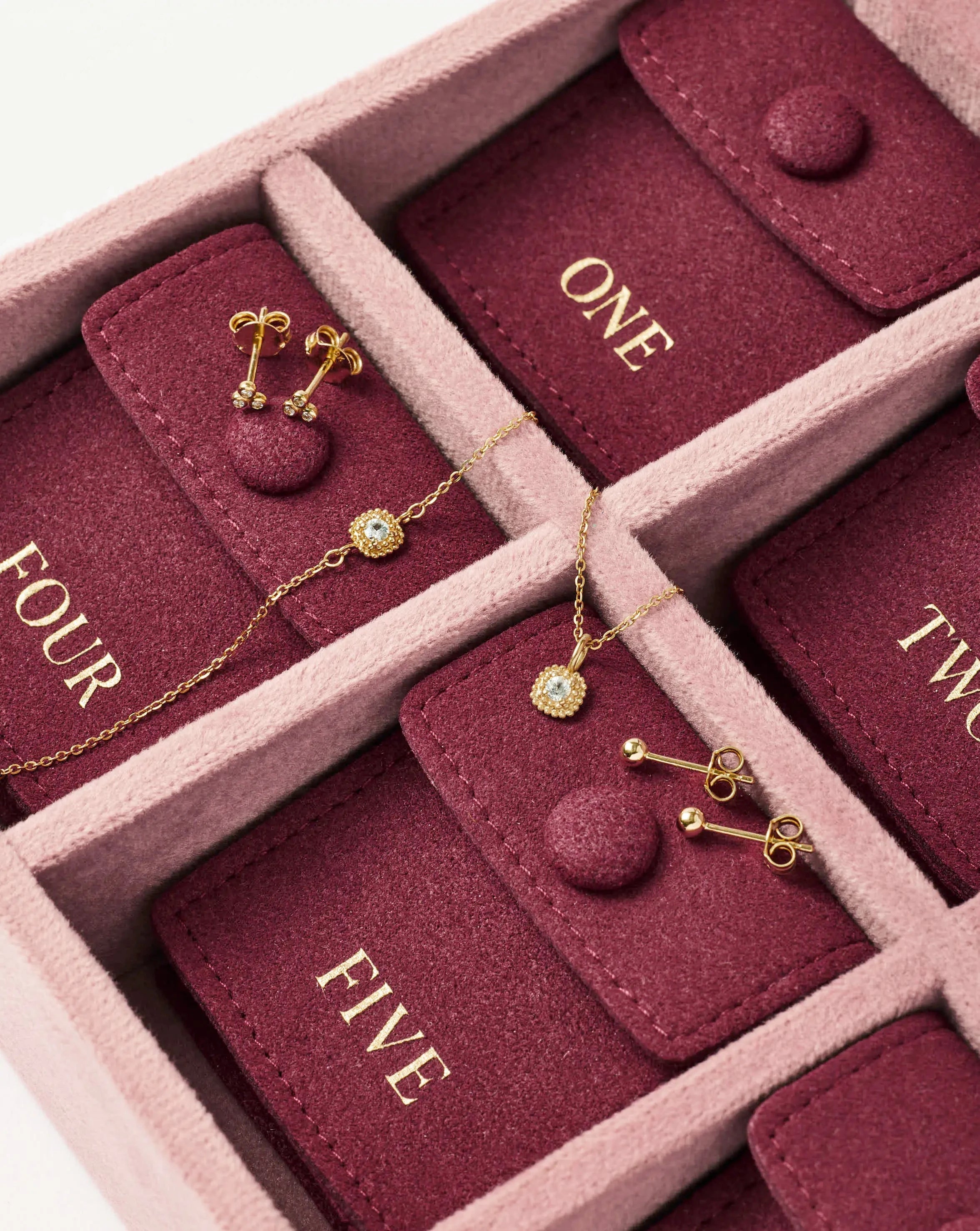 Solid Gold Jewelry Advent Calendar | 9k Solid Yellow Gold Advent Calendar Missoma 