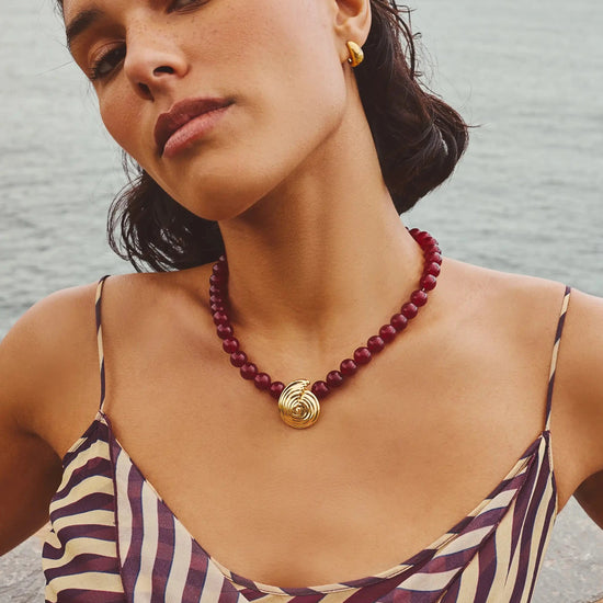 Spiral Gemstone Beaded Pendant Necklace | 18k Gold Plated/Dark Cherry Crystal Quartz Necklaces Missoma 
