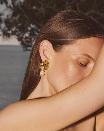 Spiral Interchangeable Pearl Drop Earrings | 18k Gold Plated Earrings Missoma 