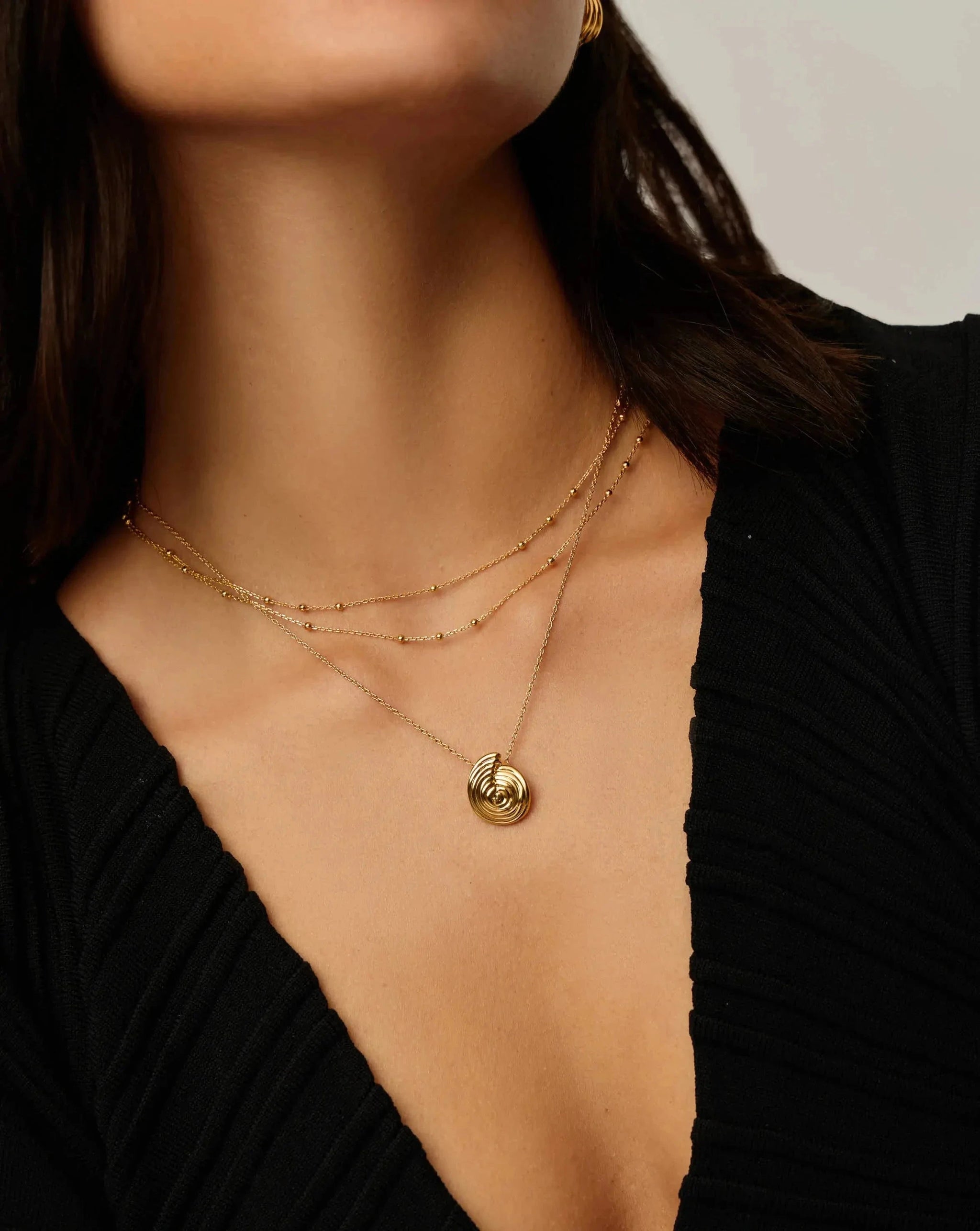 Spiral Mini Pendant Necklace | 18k Gold Plated Necklaces Missoma 