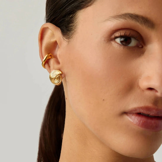 Spiral Small Stud Earrings | 18k Gold Plated Earrings Missoma 