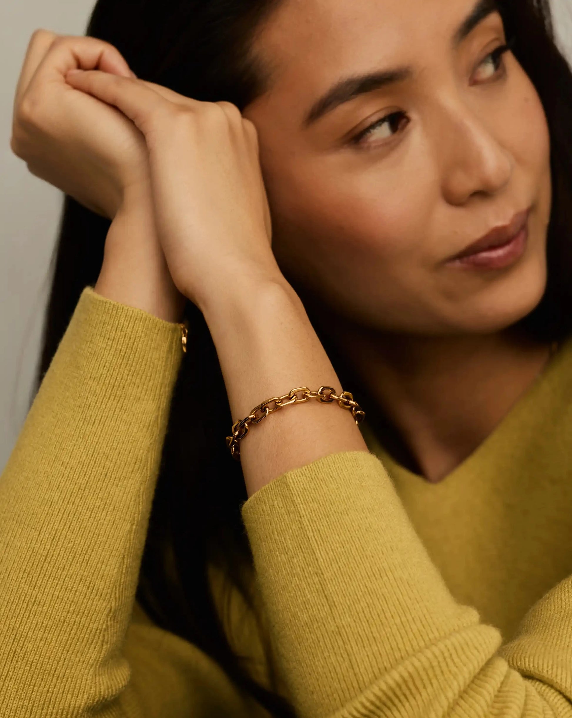 Square Paperclip Chain Bracelet | 18k Gold Plated Bracelets Missoma 