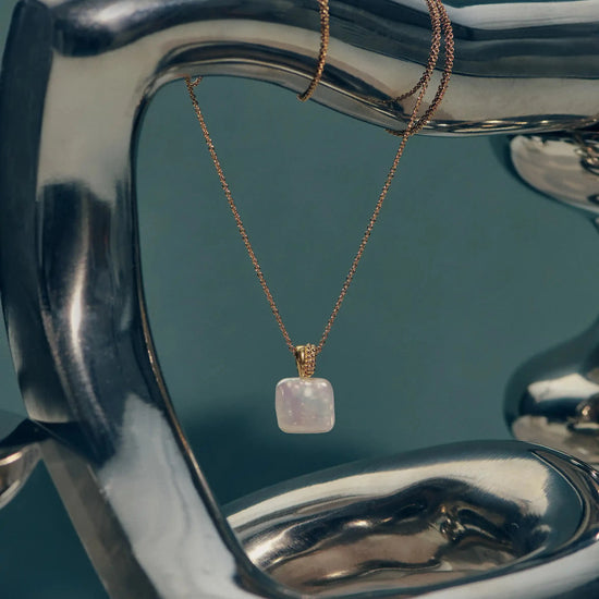 Square Pearl Baya Pendant Necklace | 18k Gold Vermeil/Pearl Necklaces Missoma 