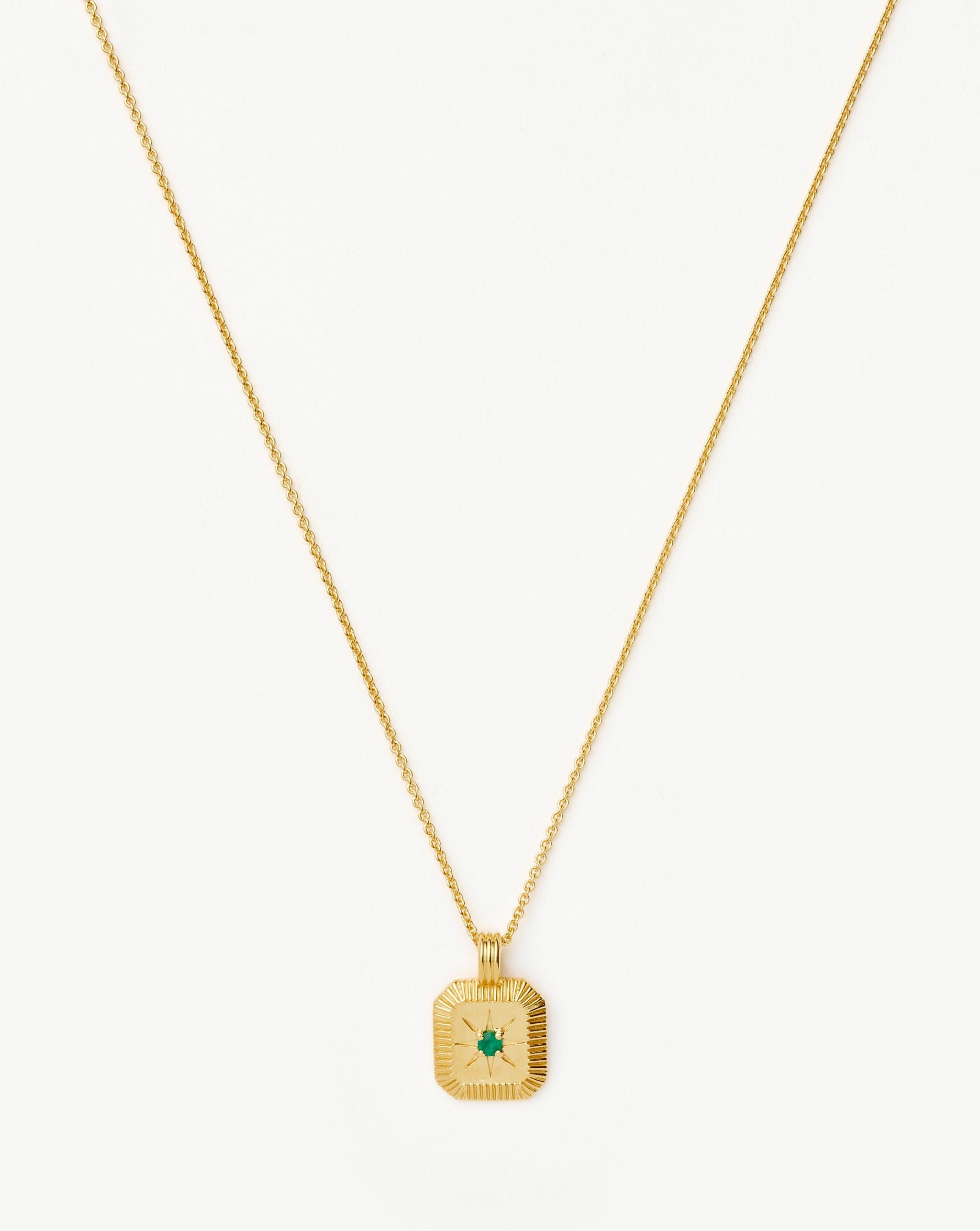 Star Ridge Birthstone Pendant Necklace | 18k Gold Vermeil/Dyed Green Chalcedony Necklaces Missoma 