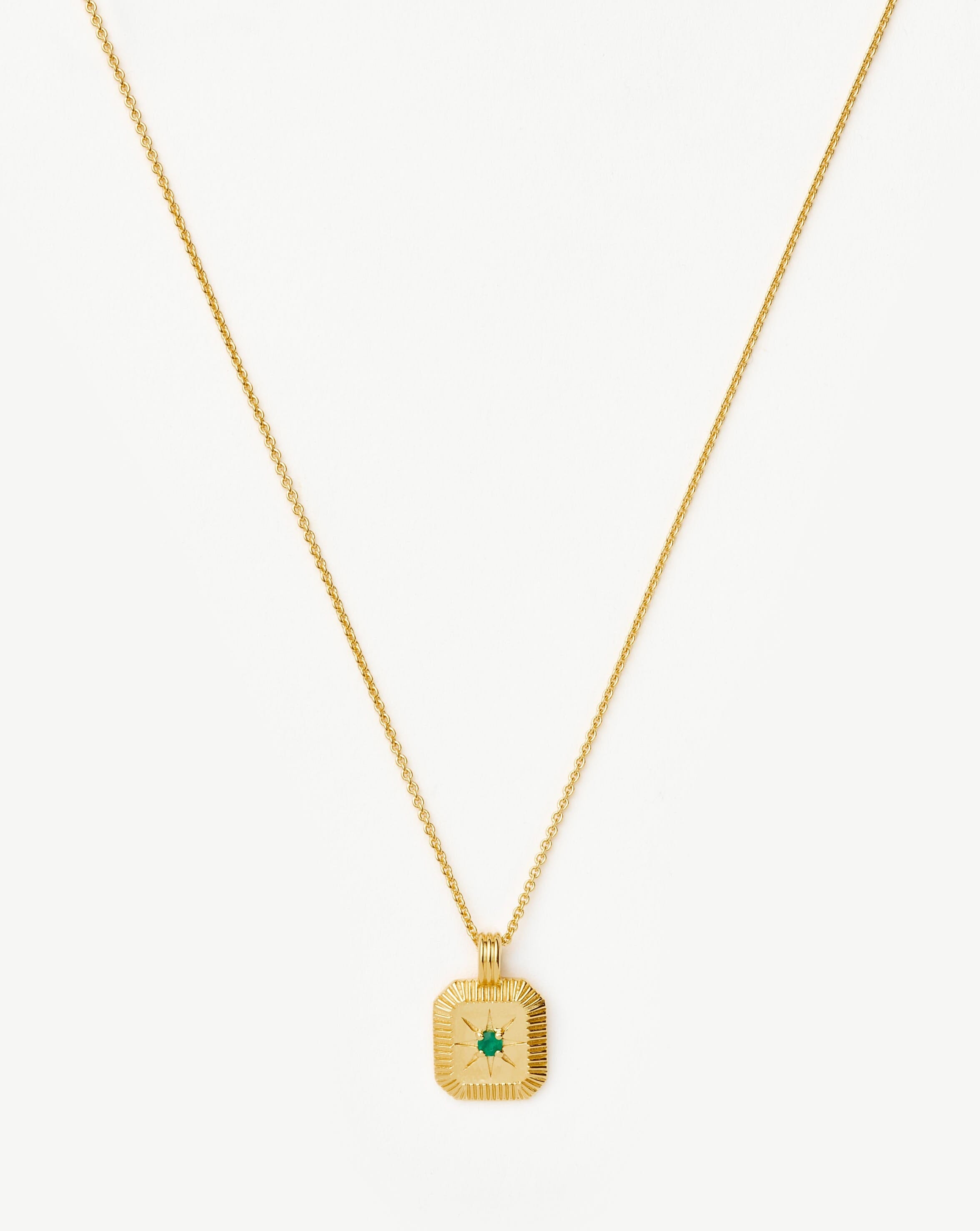 Star Ridge Birthstone Pendant Necklace | 18k Gold Vermeil/Dyed Green Chalcedony Necklaces Missoma 