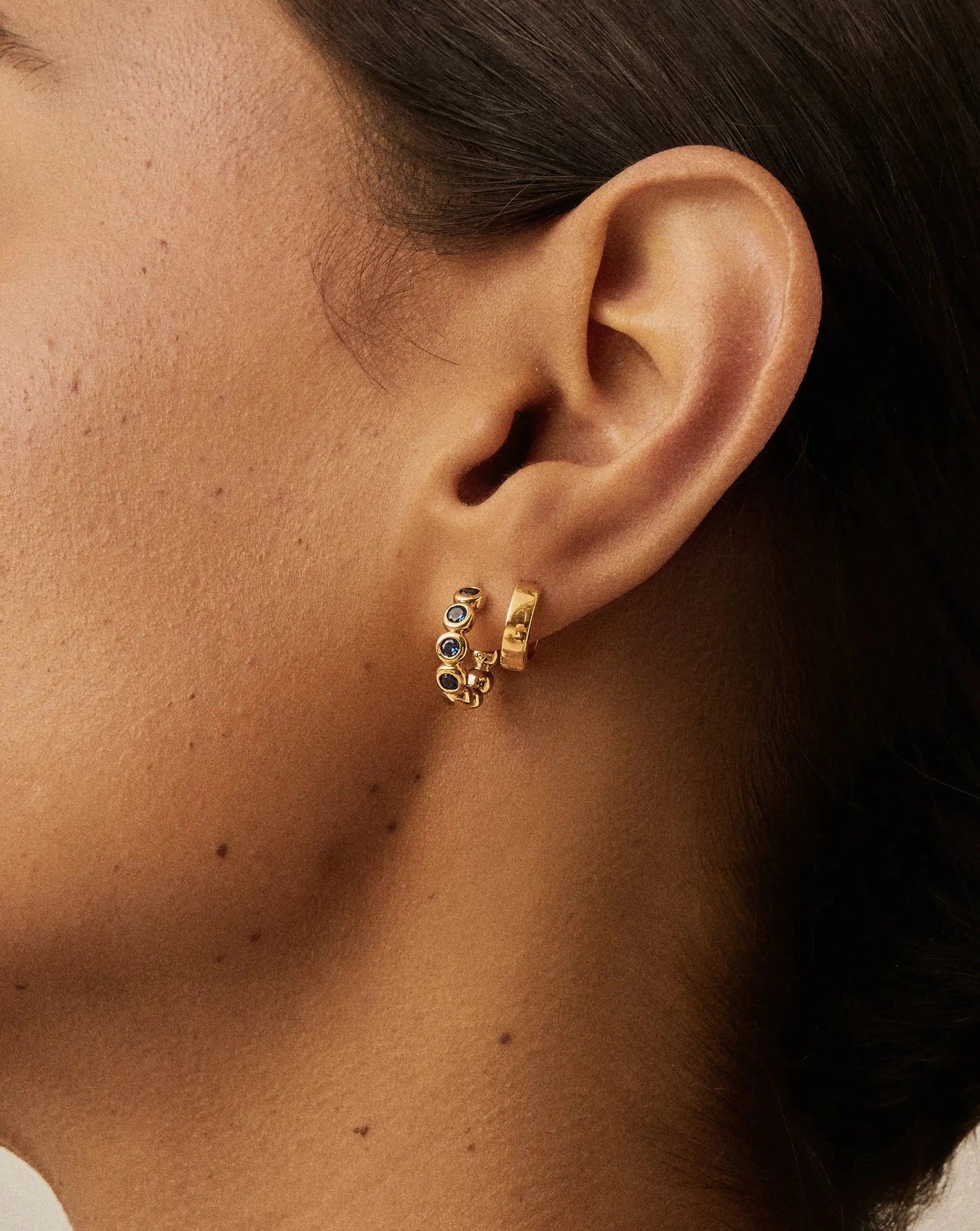 Tennis Small Hoop Earrings | 18k Gold Vermeil/Sapphire Blue Nano-crystal Earrings Missoma 