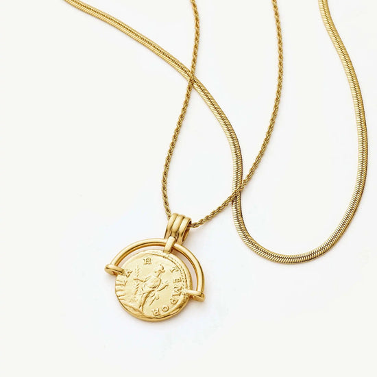 The Roman Arc Everyday Necklace Set | 18k Gold Plated Necklace Sets Missoma 