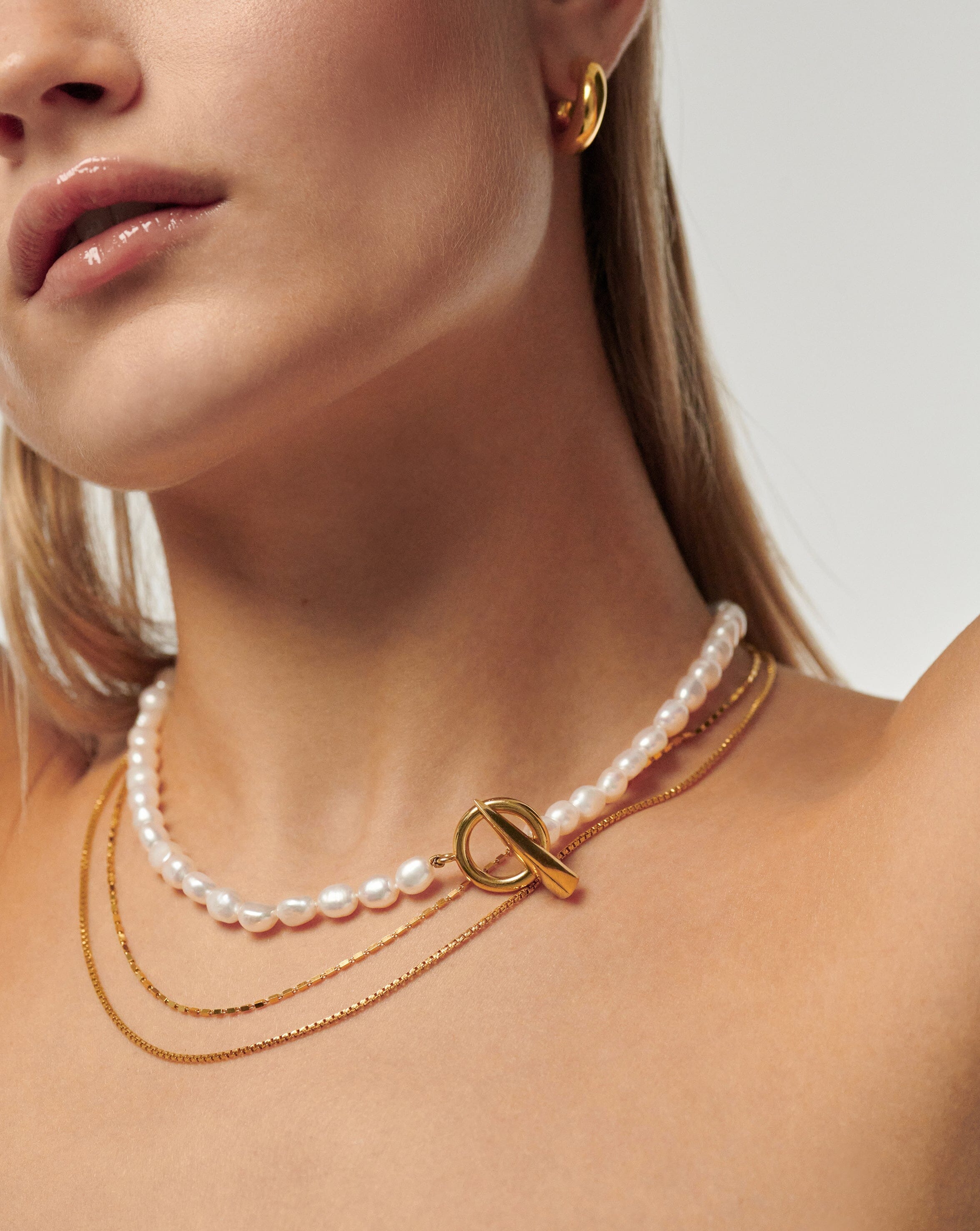 Baroque Pearl Claw T-Bar Necklace | 18ct Gold Plated Vermeil/Pearl Necklaces Missoma 