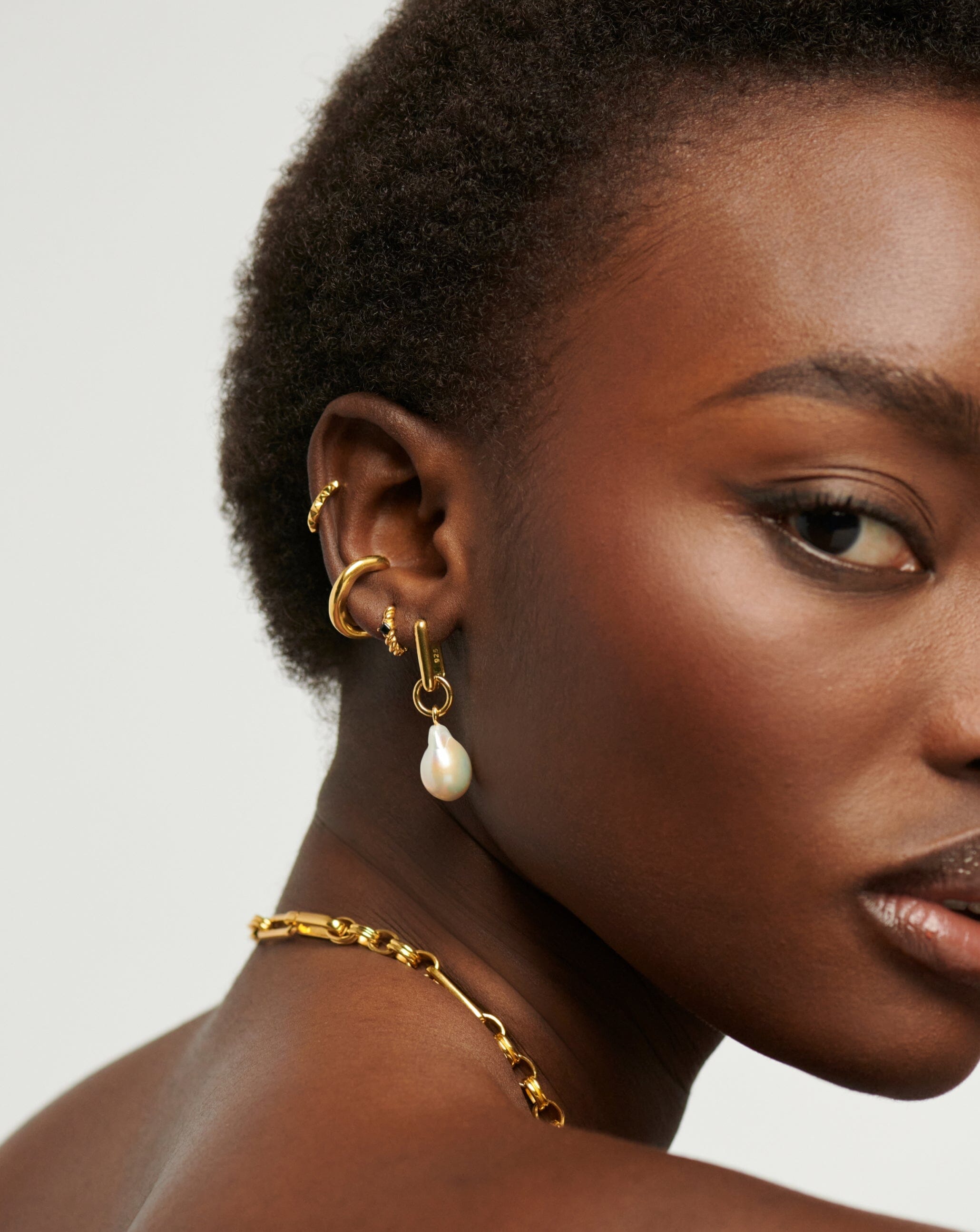 Missoma pearl store earrings