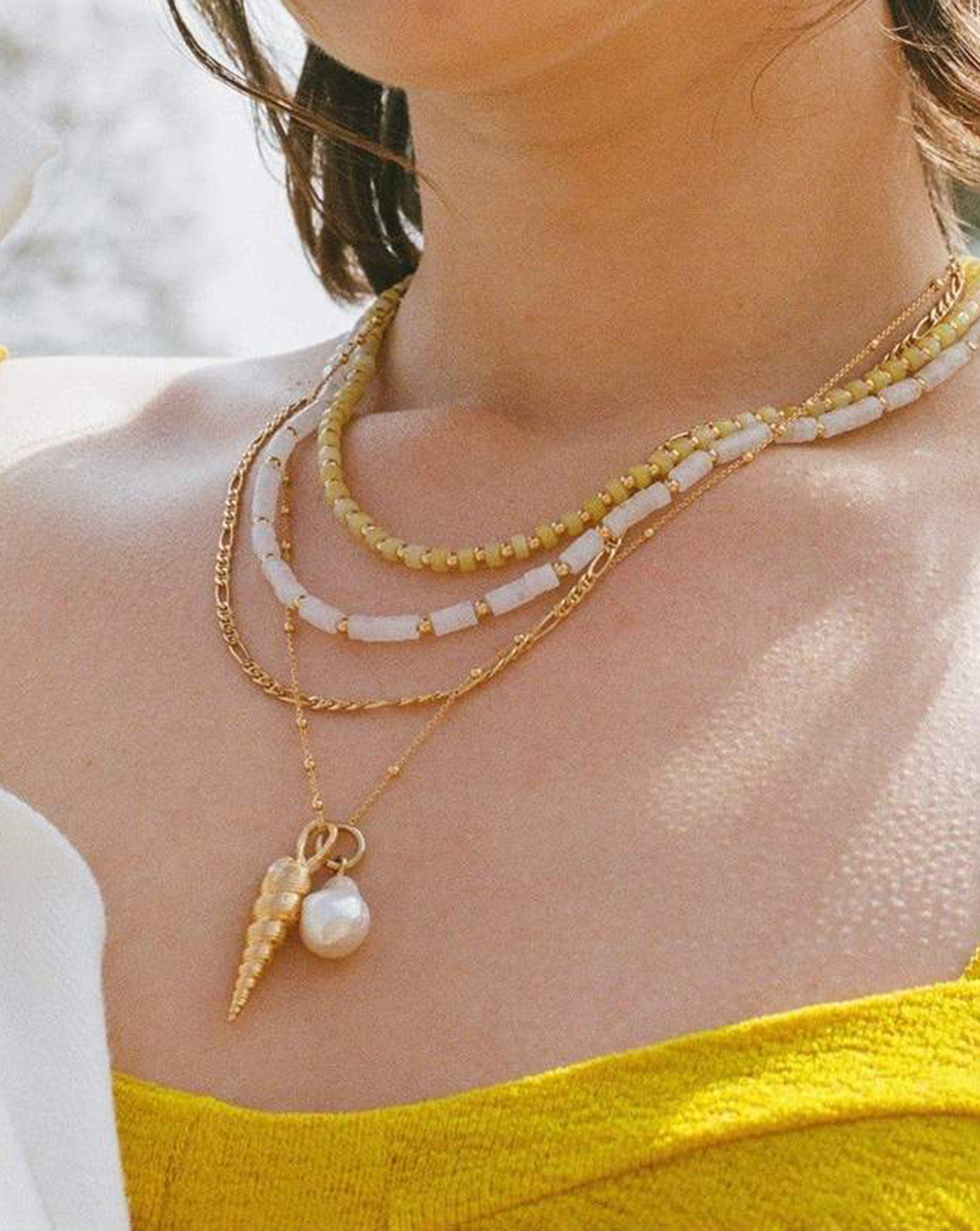 Baroque Pearl & Spiral Shell Pendant Necklace | 18ct Gold Plated/Pearl