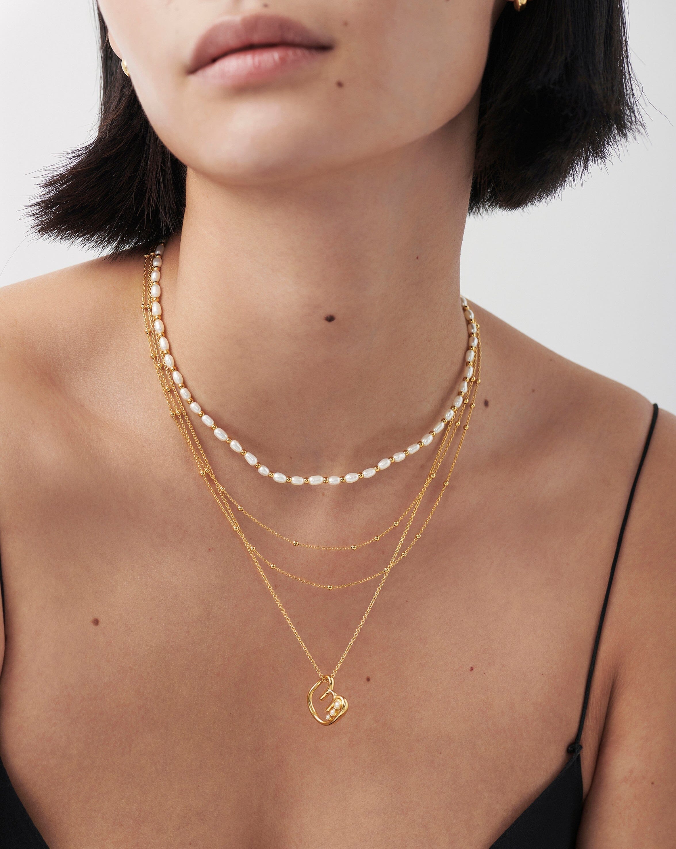 Chubby Pearl Initial Pendant Necklace - Initial E | 18ct Gold Plated Vermeil/Pearl Necklaces Missoma 