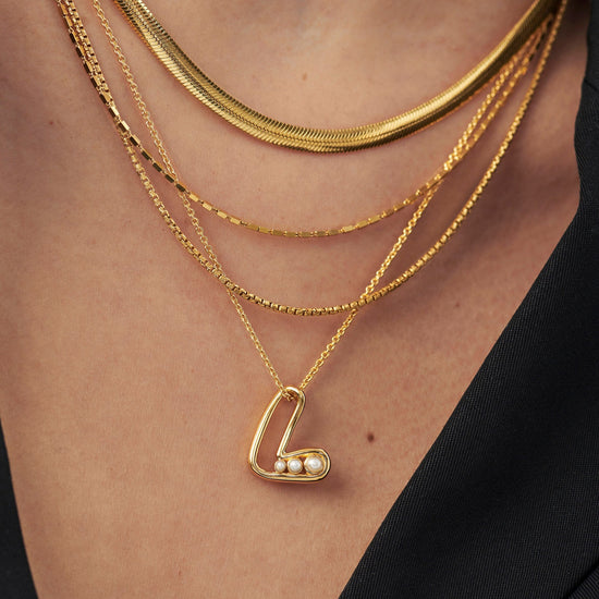 Chubby Pearl Initial Pendant Necklace - Initial L | 18ct Gold Plated Vermeil/Pearl Necklaces Missoma 