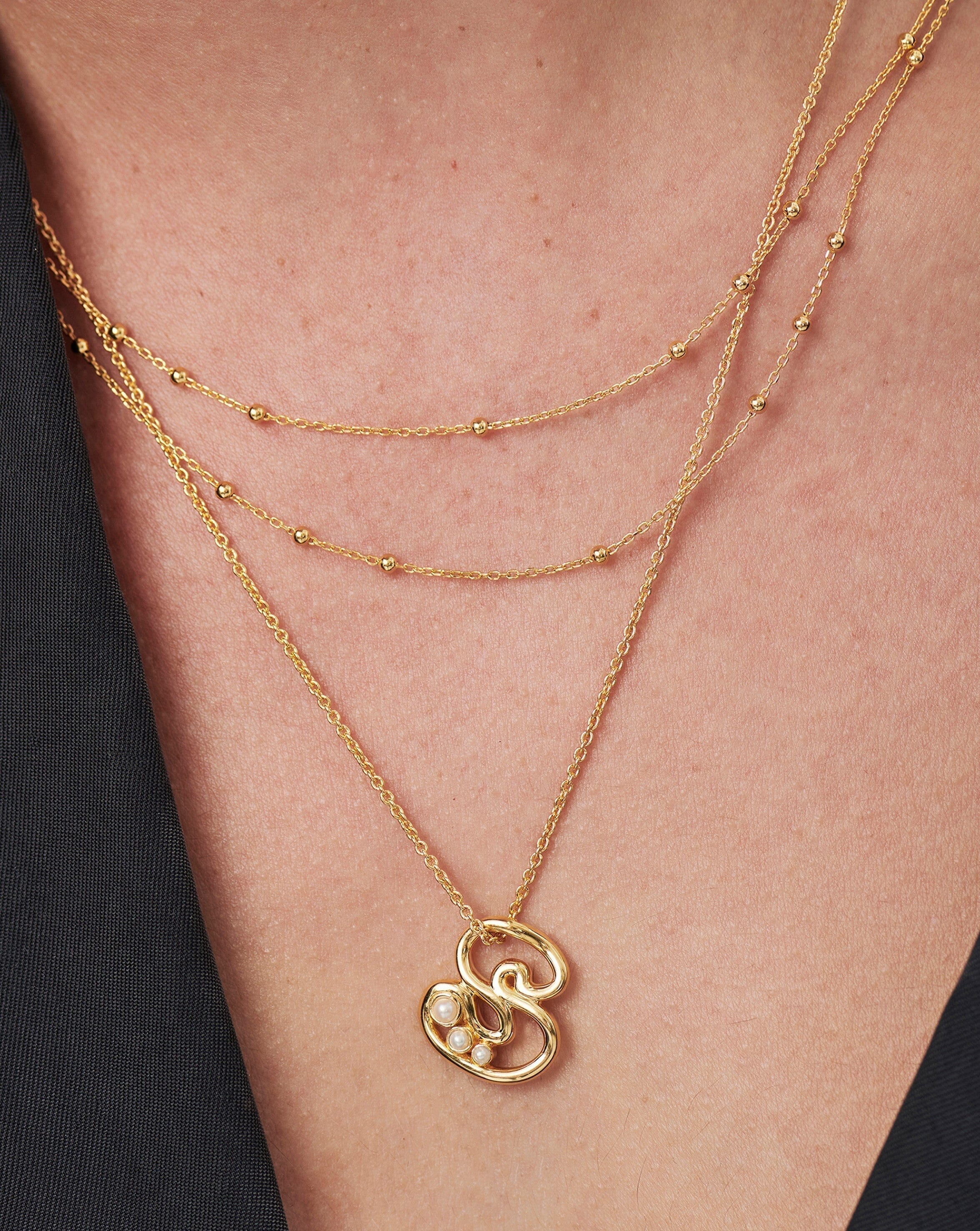 Chubby Pearl Initial Pendant Necklace - Initial S | 18ct Gold Plated Vermeil/Pearl Necklaces Missoma 