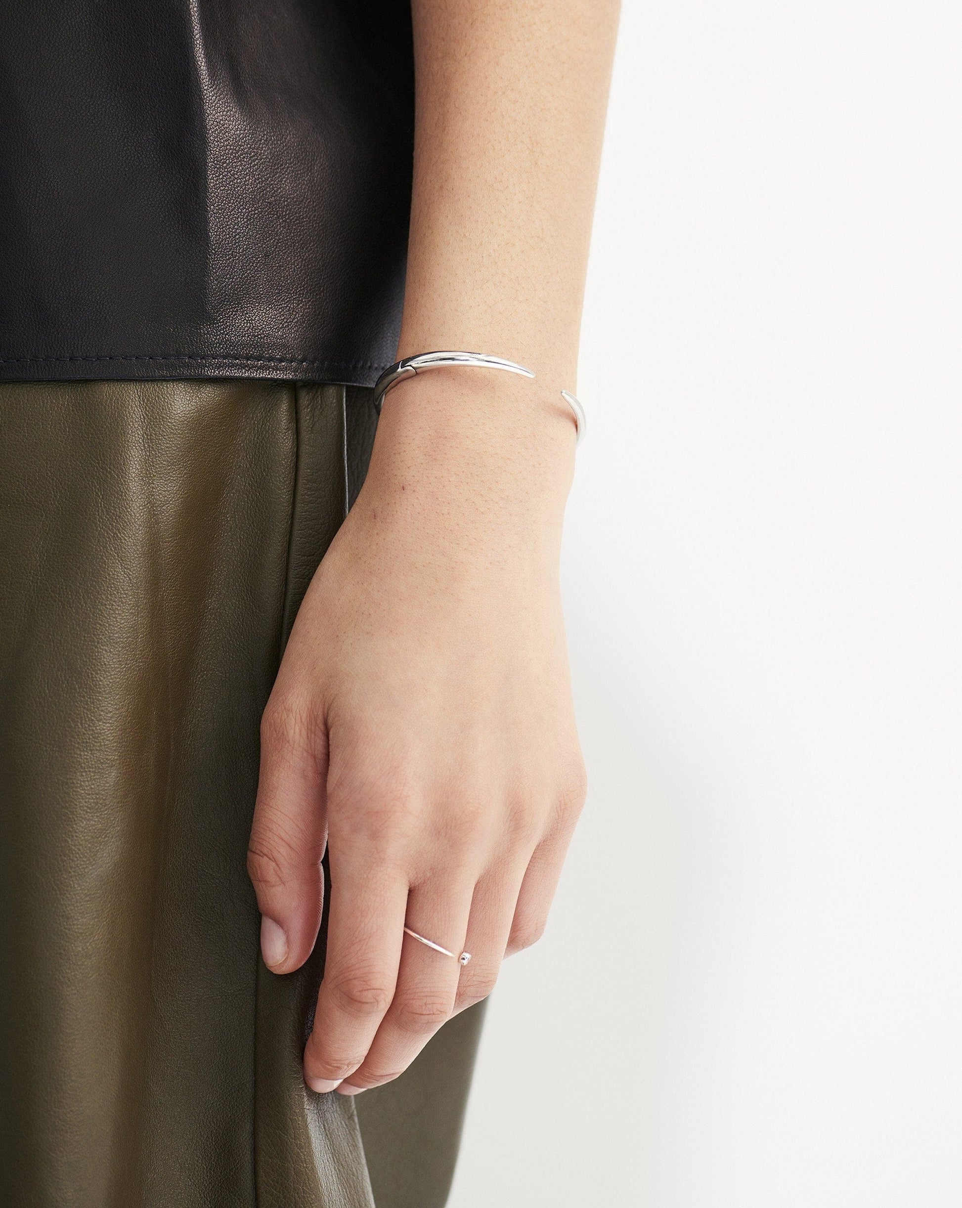 Claw Clove Cuff Bracelet | Silver Plated Bracelets Missoma 