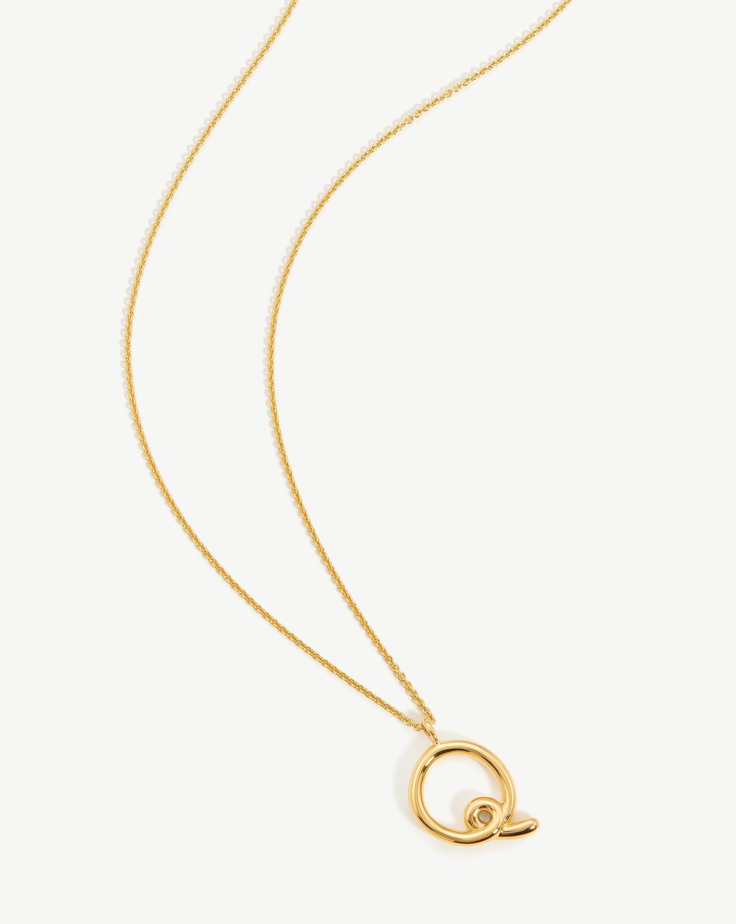Curly Molten Initial Pendant Necklace - Initial Q | 18ct Gold Plated Vermeil Necklaces Missoma 