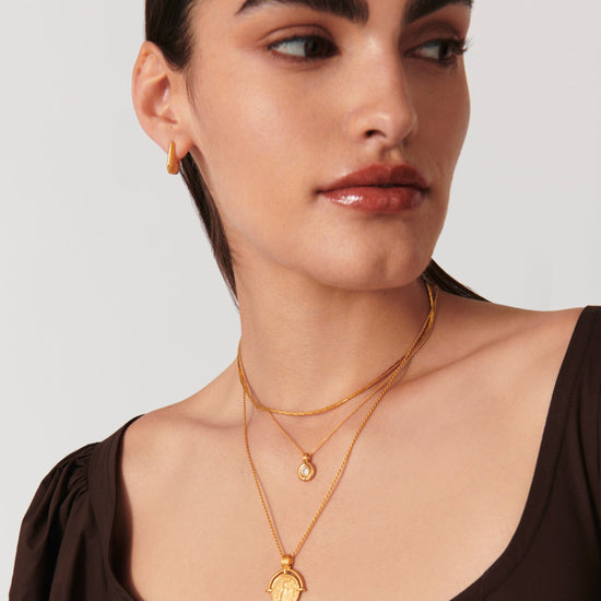 Enamel & Stone Byline Round Pendant Necklace | 18ct Gold Plated Vermeil/Cubic Zirconia Necklaces Missoma 