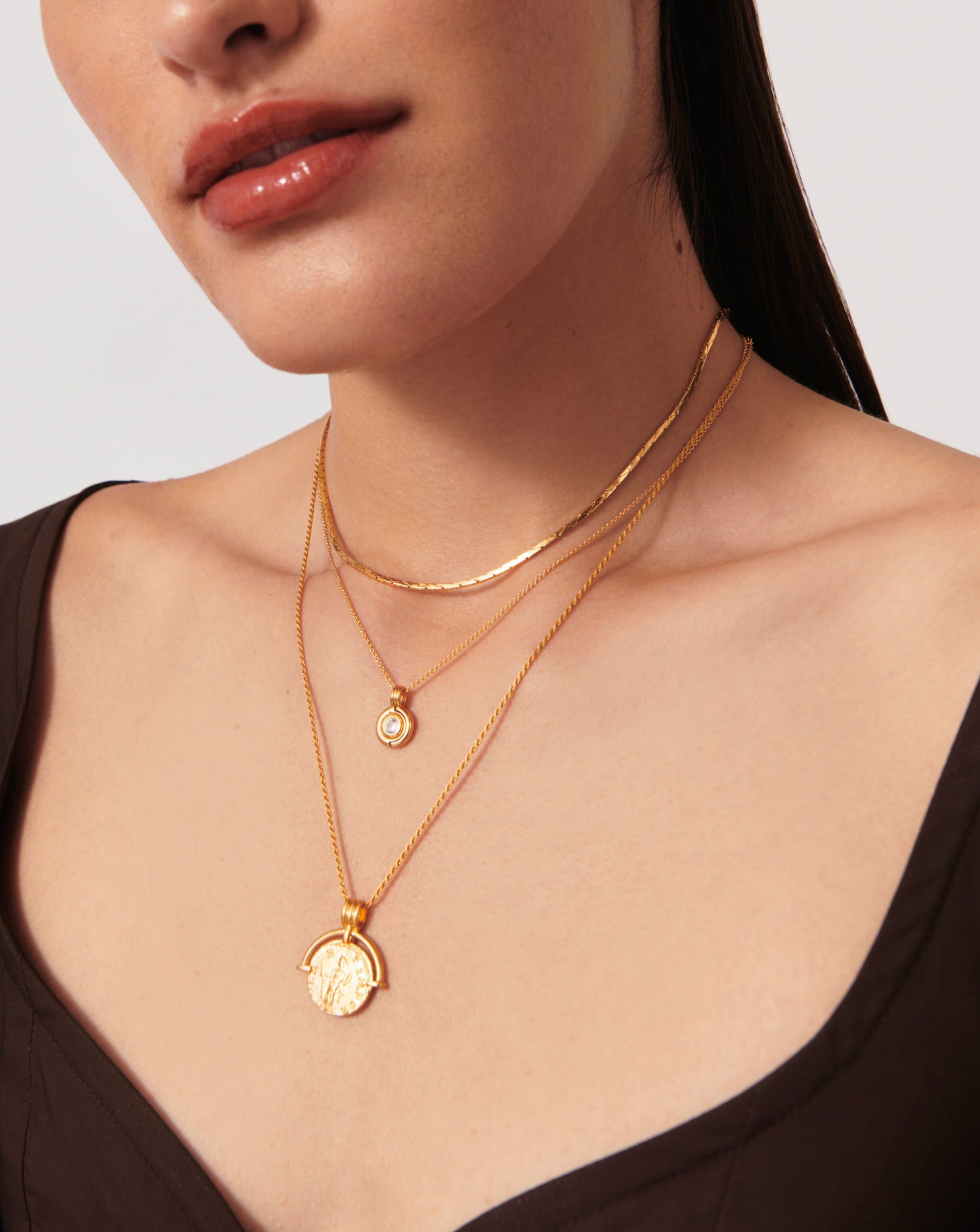 18ct Gold Choker Necklace For Women - Disc Necklace