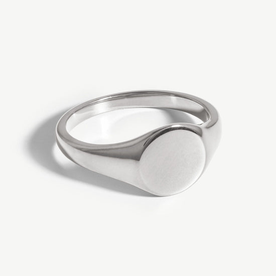 Engravable Round Signet Ring | Sterling Silver Rings Missoma 