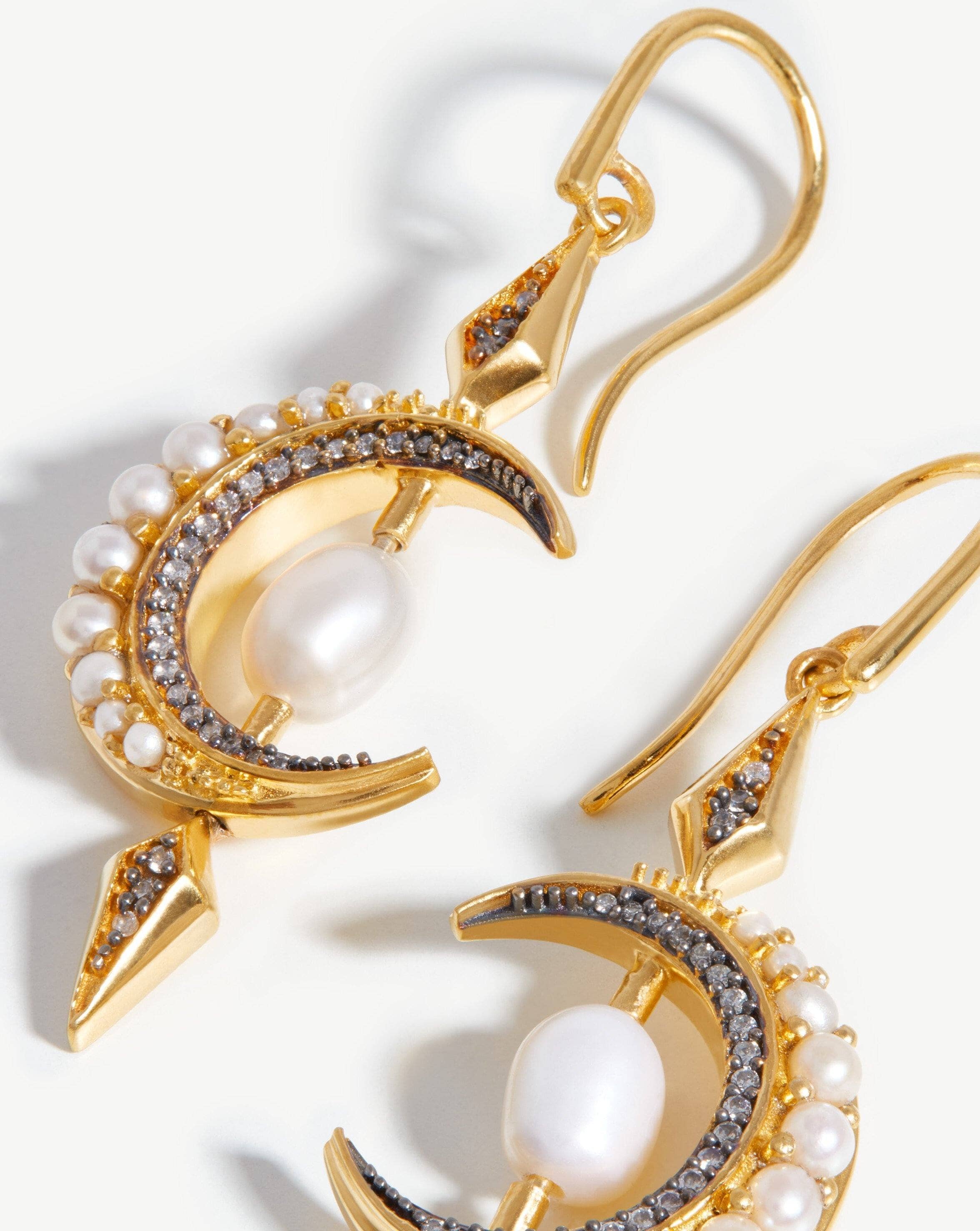 Harris Reed Crescent Moon Pearl Earrings | 18ct Gold Plated Vermeil/Pearl Earrings Missoma 