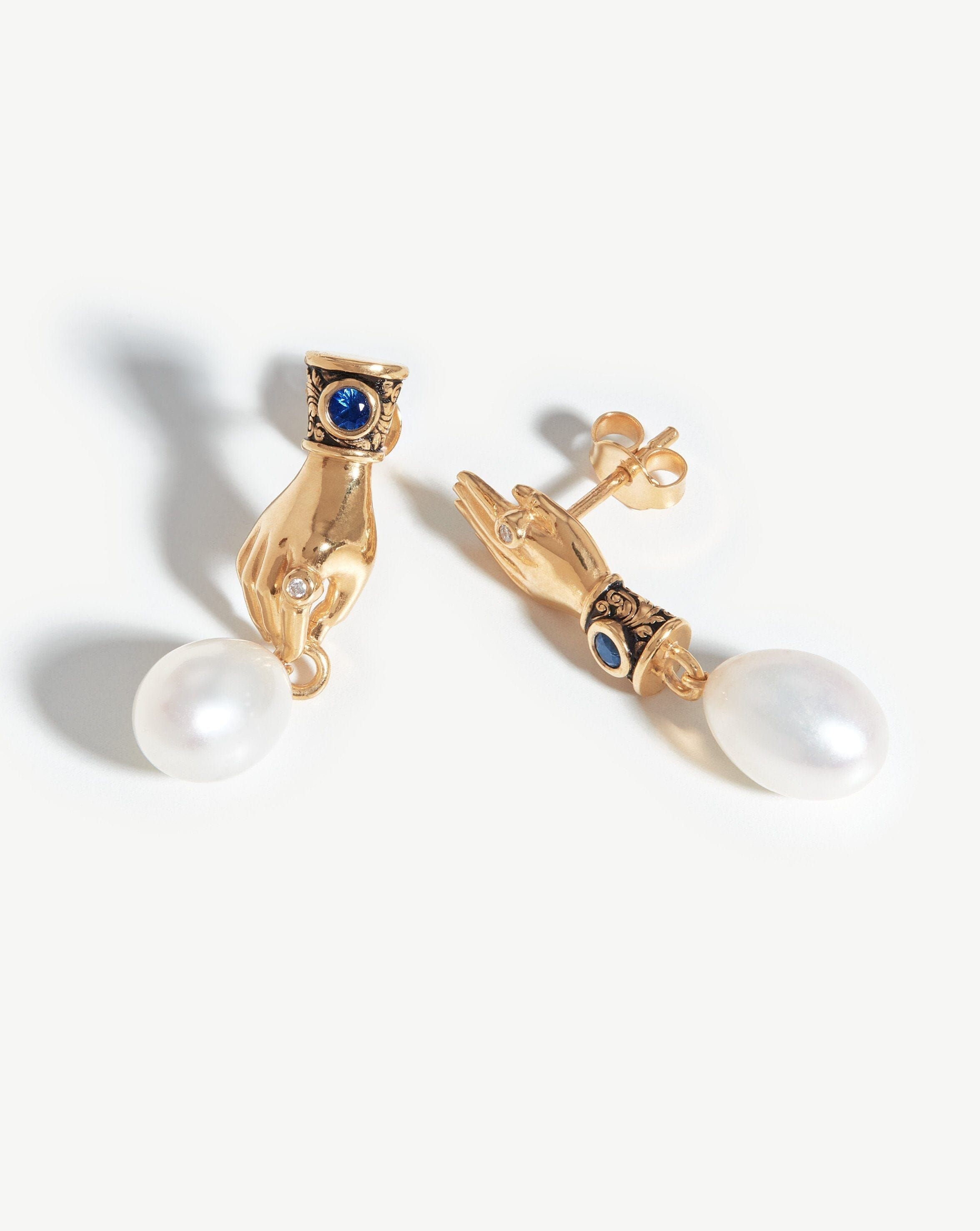 CHANEL Calfskin Metal Pearl 90's Camellia CC Hoop Earrings Gold Black  661671