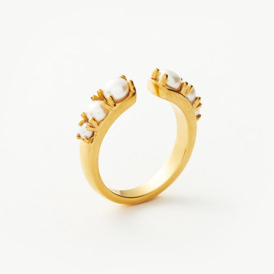Harris Reed Openness Ring | 18ct Gold Plated Vermeil/Pearl Rings Missoma 