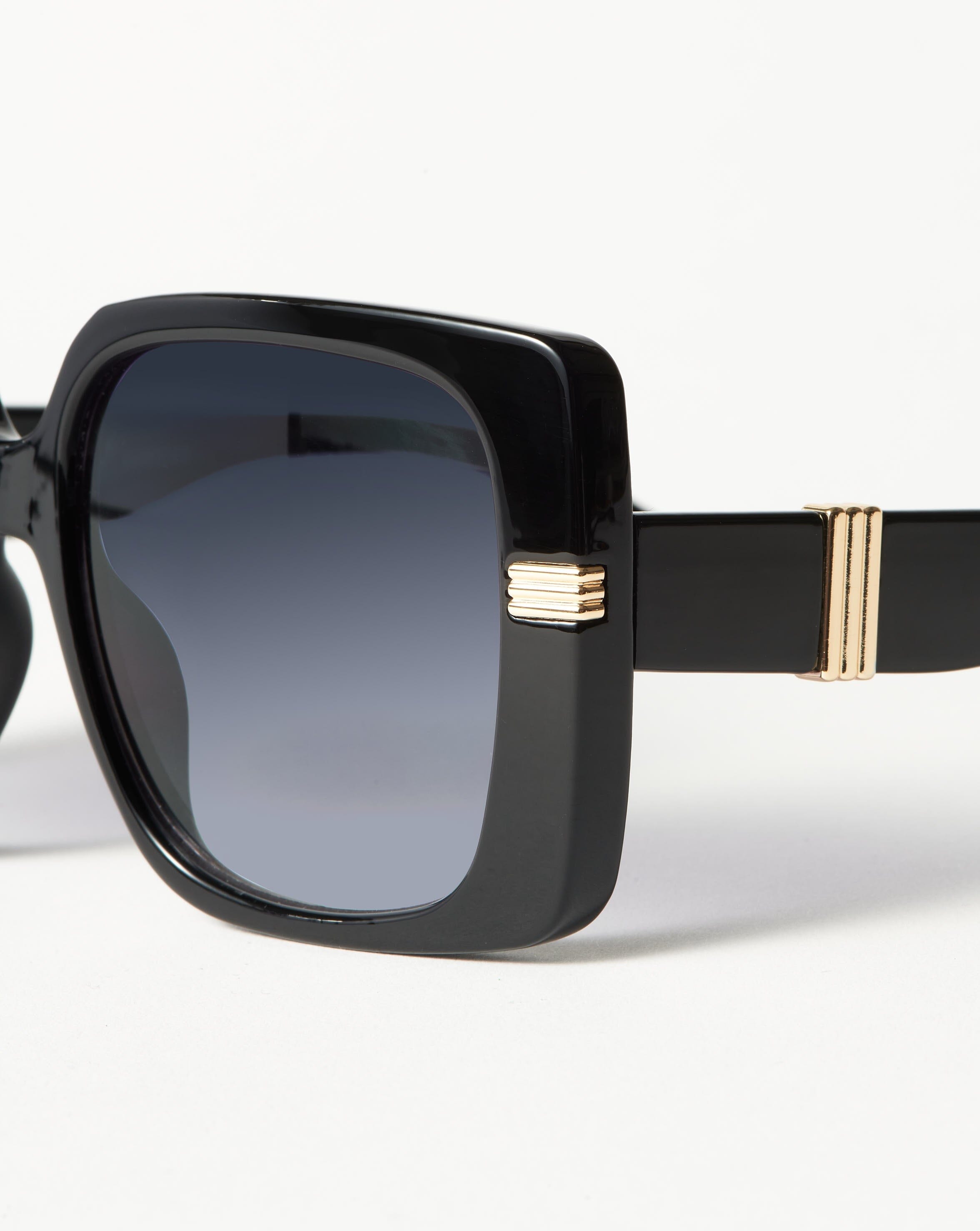 Oversized Square Sunglasses with Gold Detail - Black – Sierra Darien