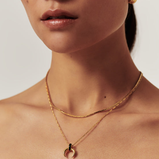 Lucy Williams Black Onyx Horn Pendant Necklace | 18ct Gold Plated Vermeil/Black Onyx Necklaces Missoma 