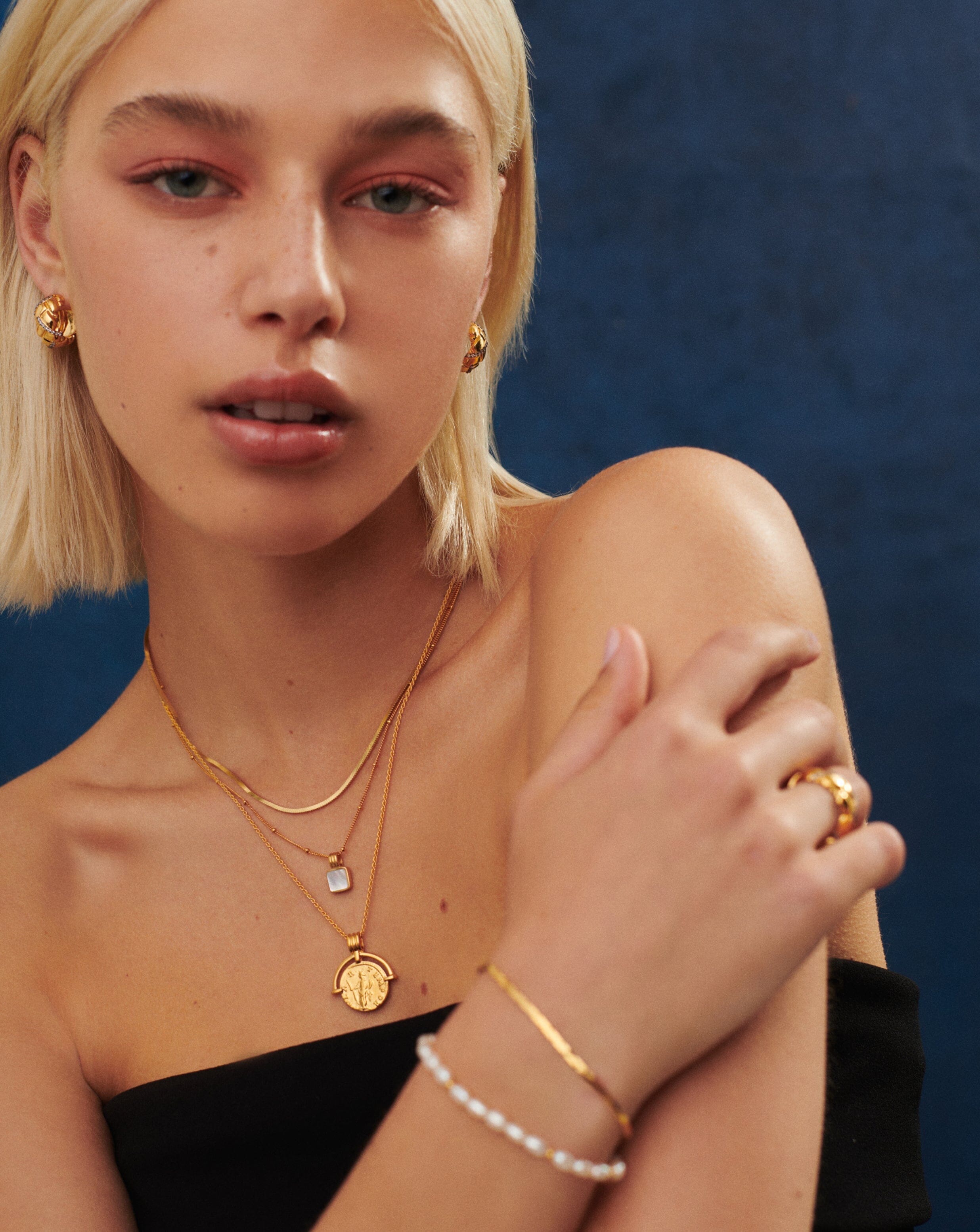 Jewelry Organizer, Necklace Earring Holder, Luxury Tempered Glass Velv –  onelastjewelry