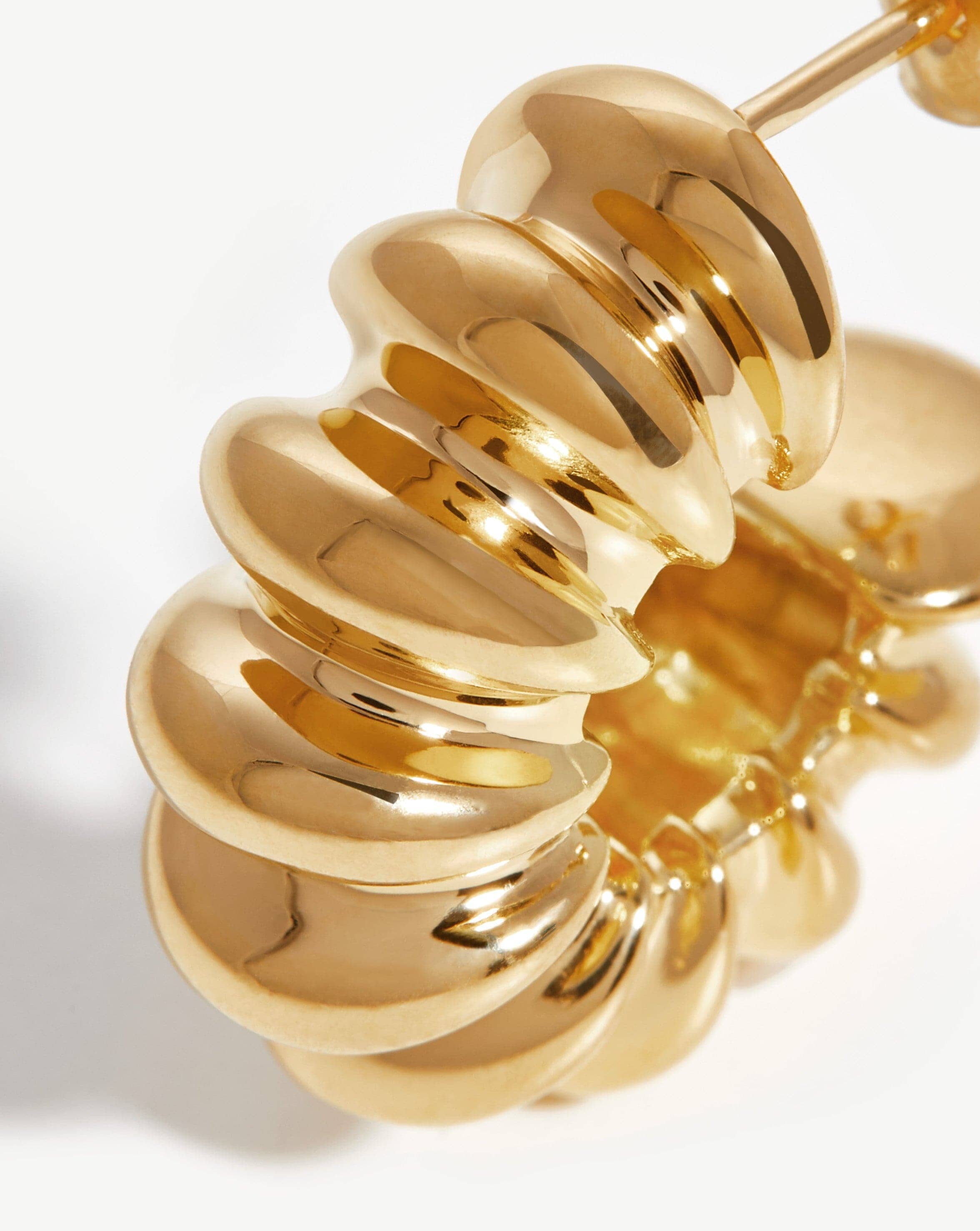 Medium Ridge Claw Hoop Earrings | 18ct Gold Plated Vermeil Earrings Missoma 
