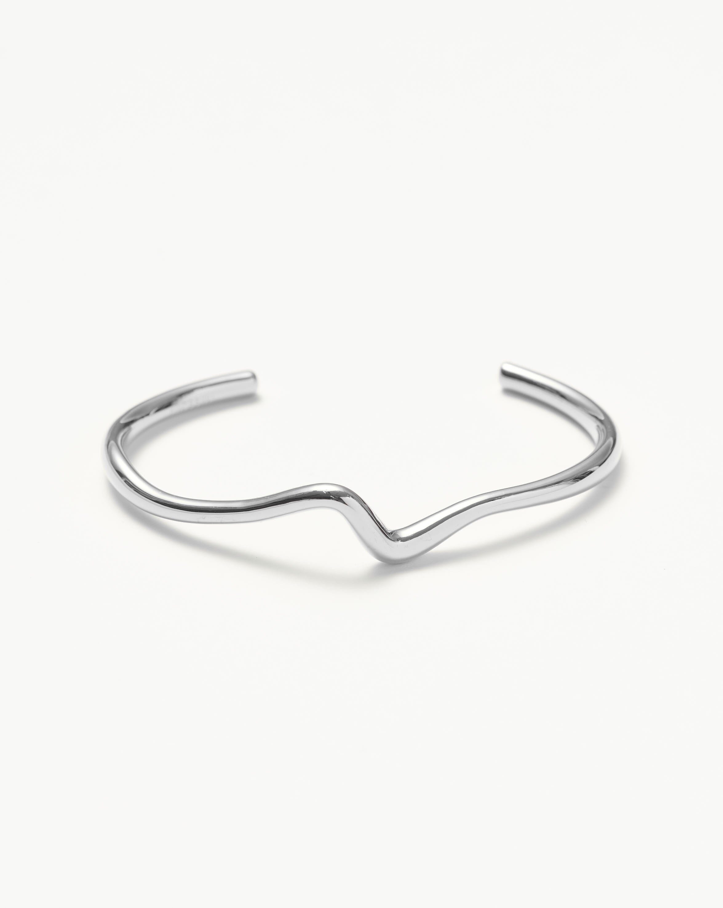 Sculptural silver cuff bracelets under $150 for young professional women in 2026
