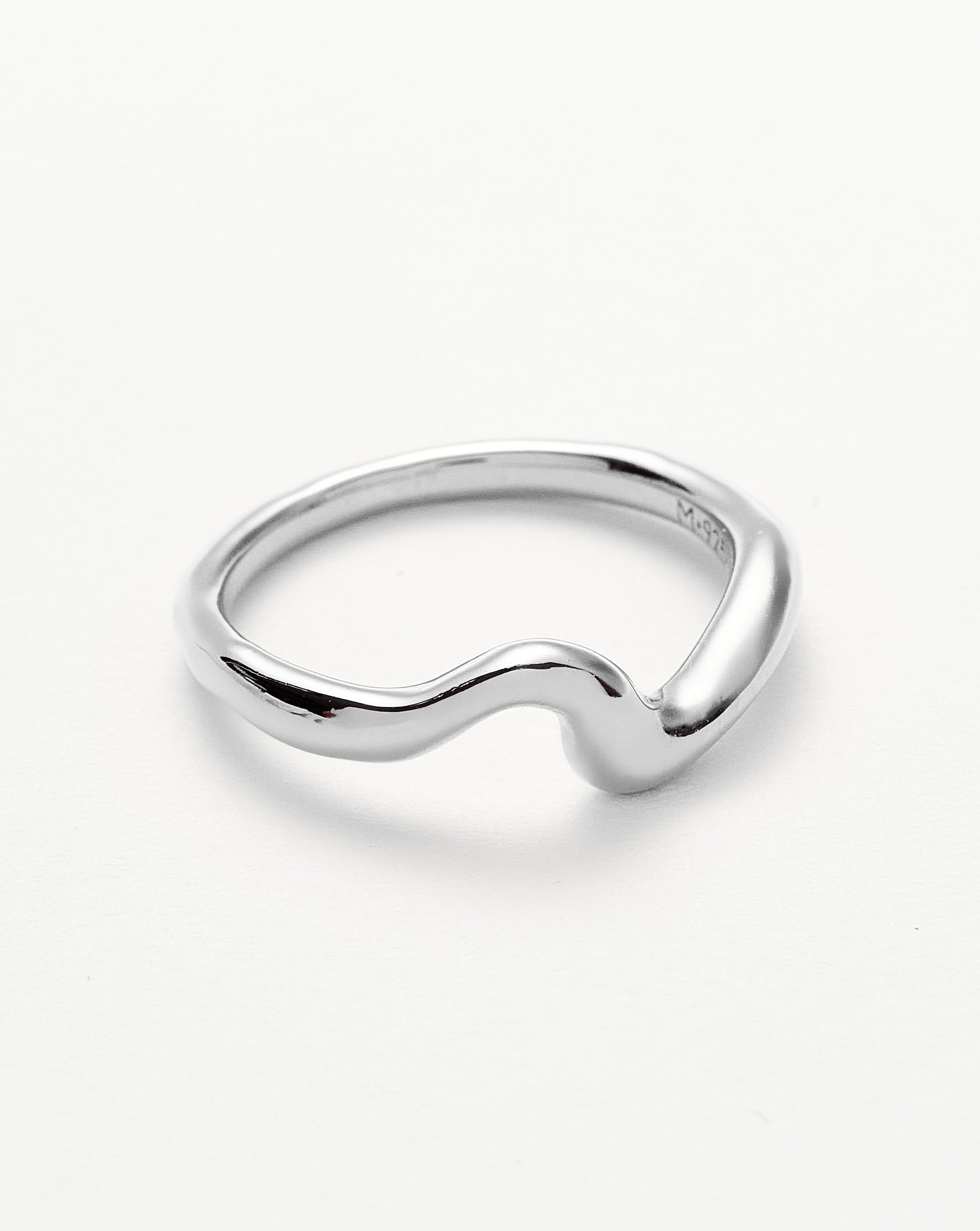 Sterling Silver Swirl Detail Point Ring