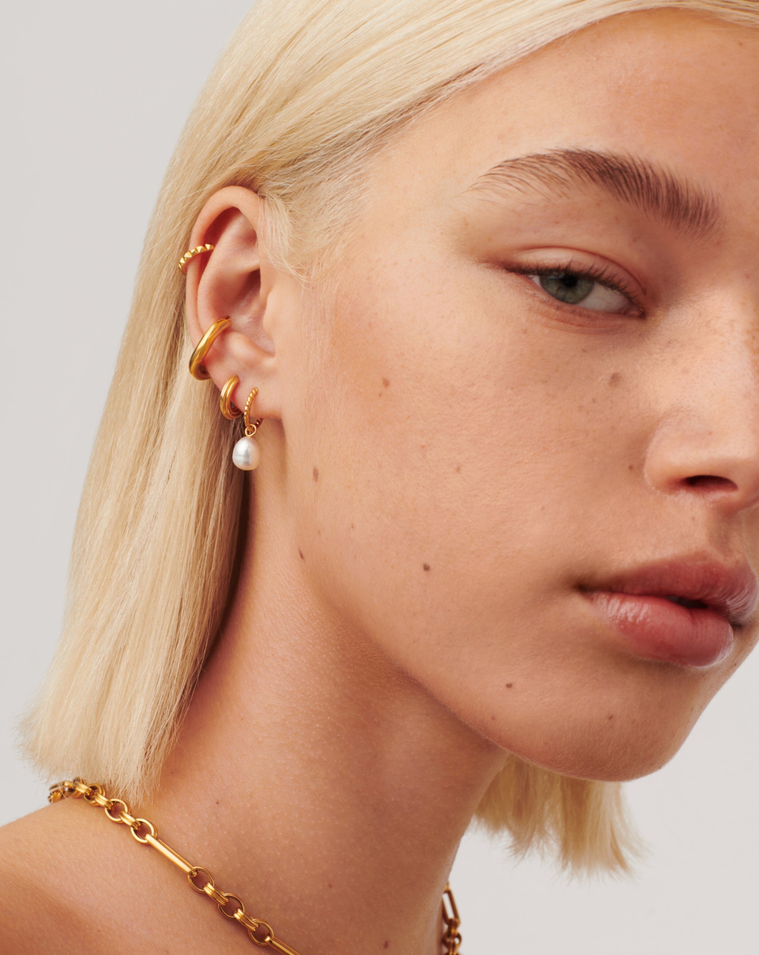 Pearl & Ridge Mini Hoop Earring Set | 18ct Gold Plated Vermeil/Pearl  Earrings | Missoma