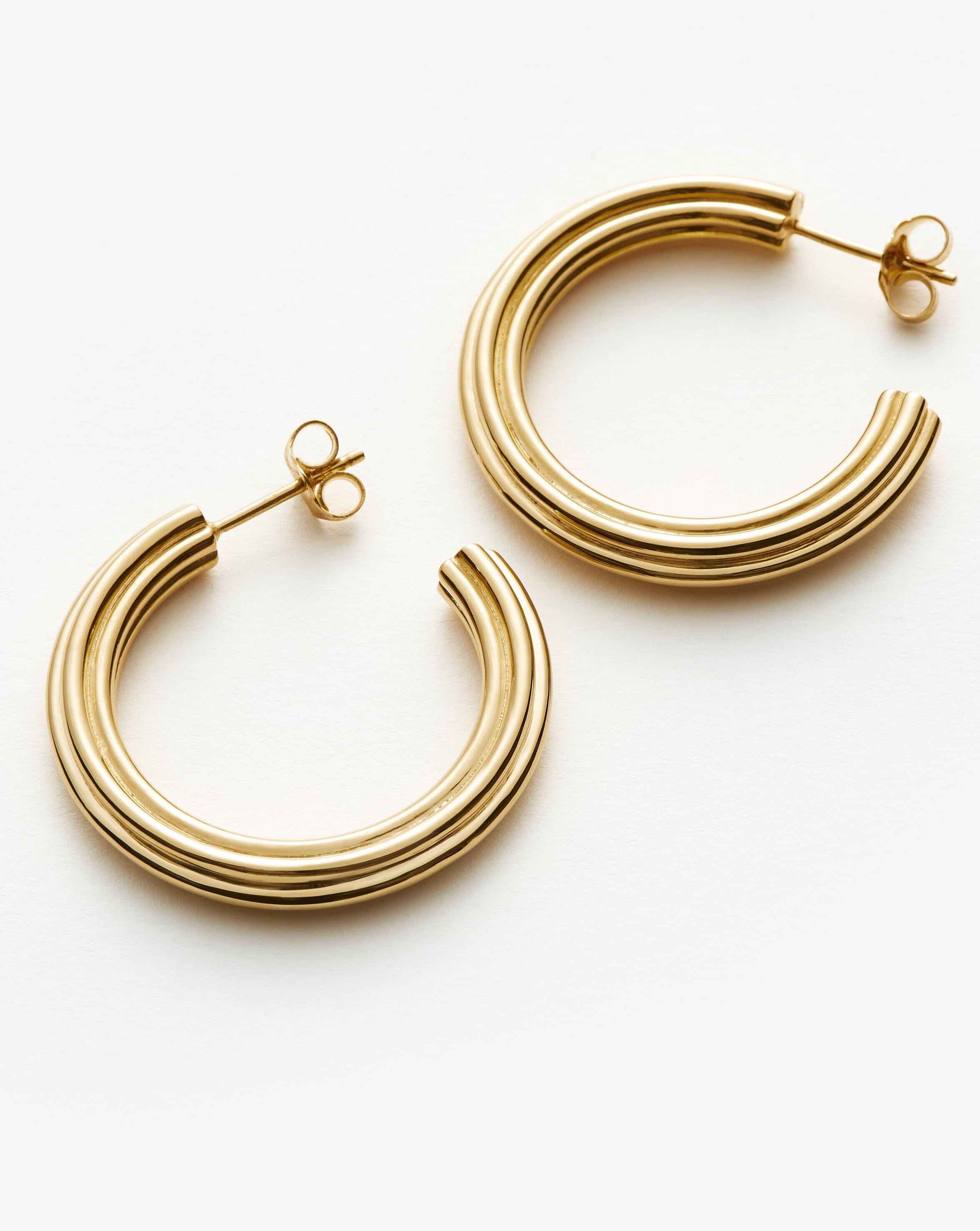Ridge Large Hoop Earrings | 18ct Gold Plated Earrings | Missoma