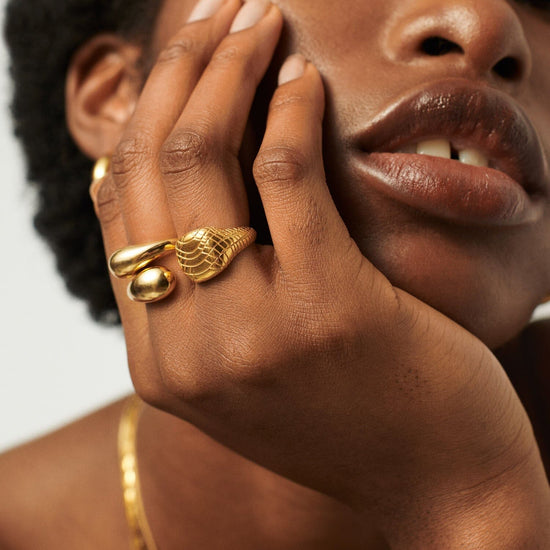 Serpent Textured Signet Ring | 18ct Gold Plated Rings Missoma 