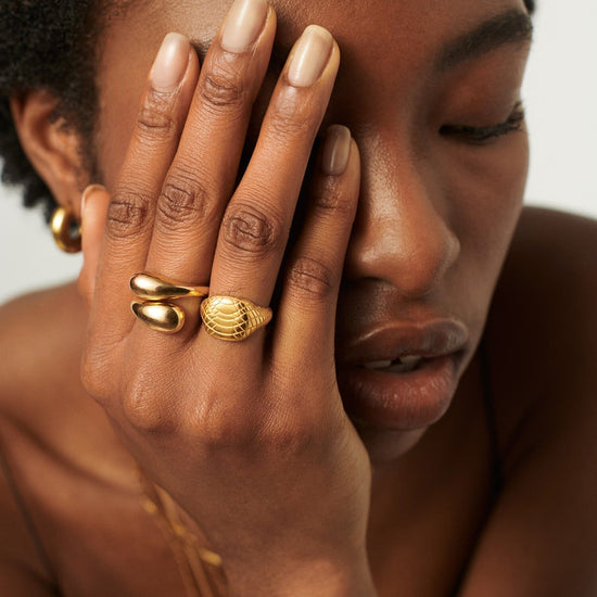 Serpent Textured Signet Ring | 18ct Gold Plated Rings Missoma 